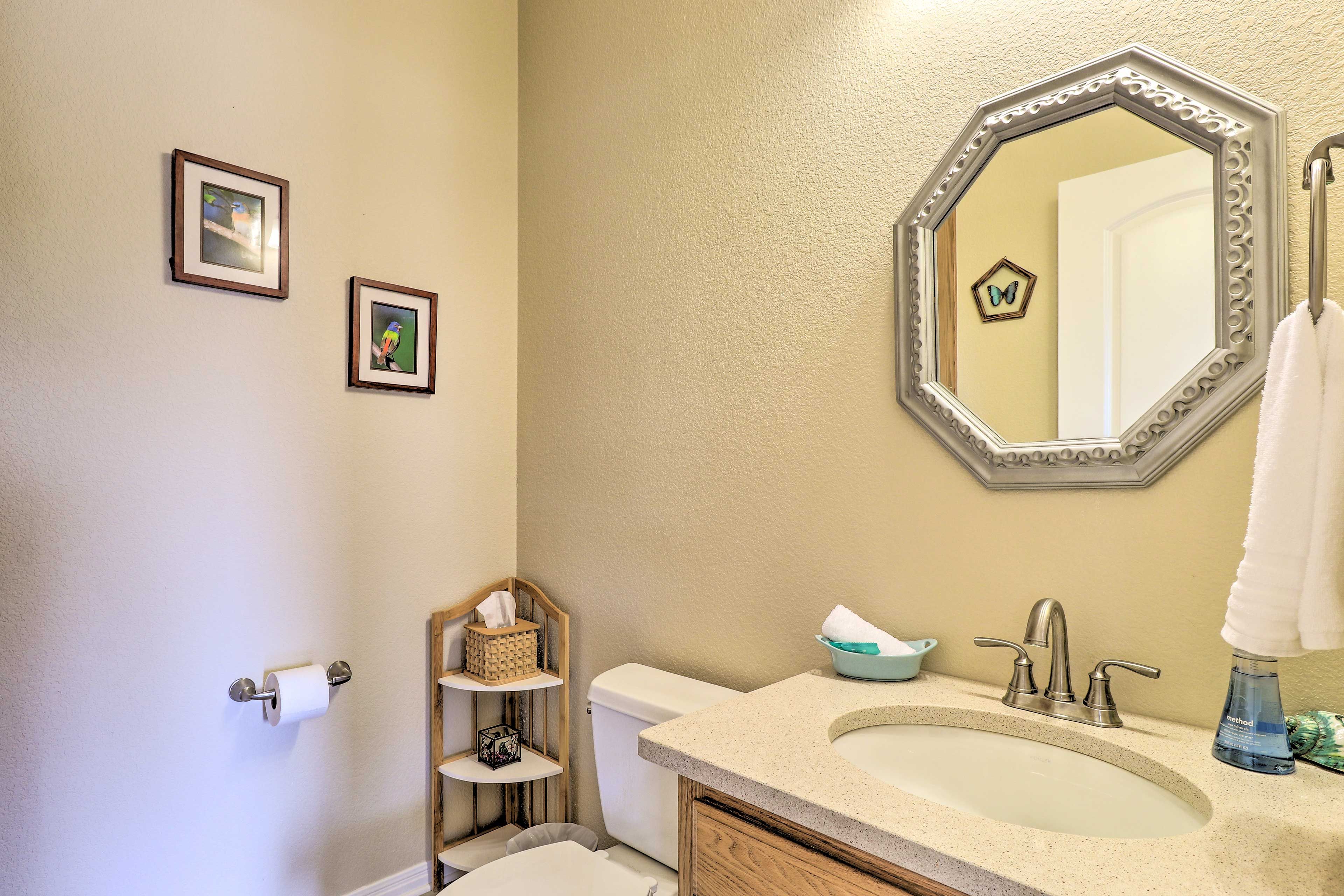 Half Bathroom | Towels Provided | Complimentary Toiletries