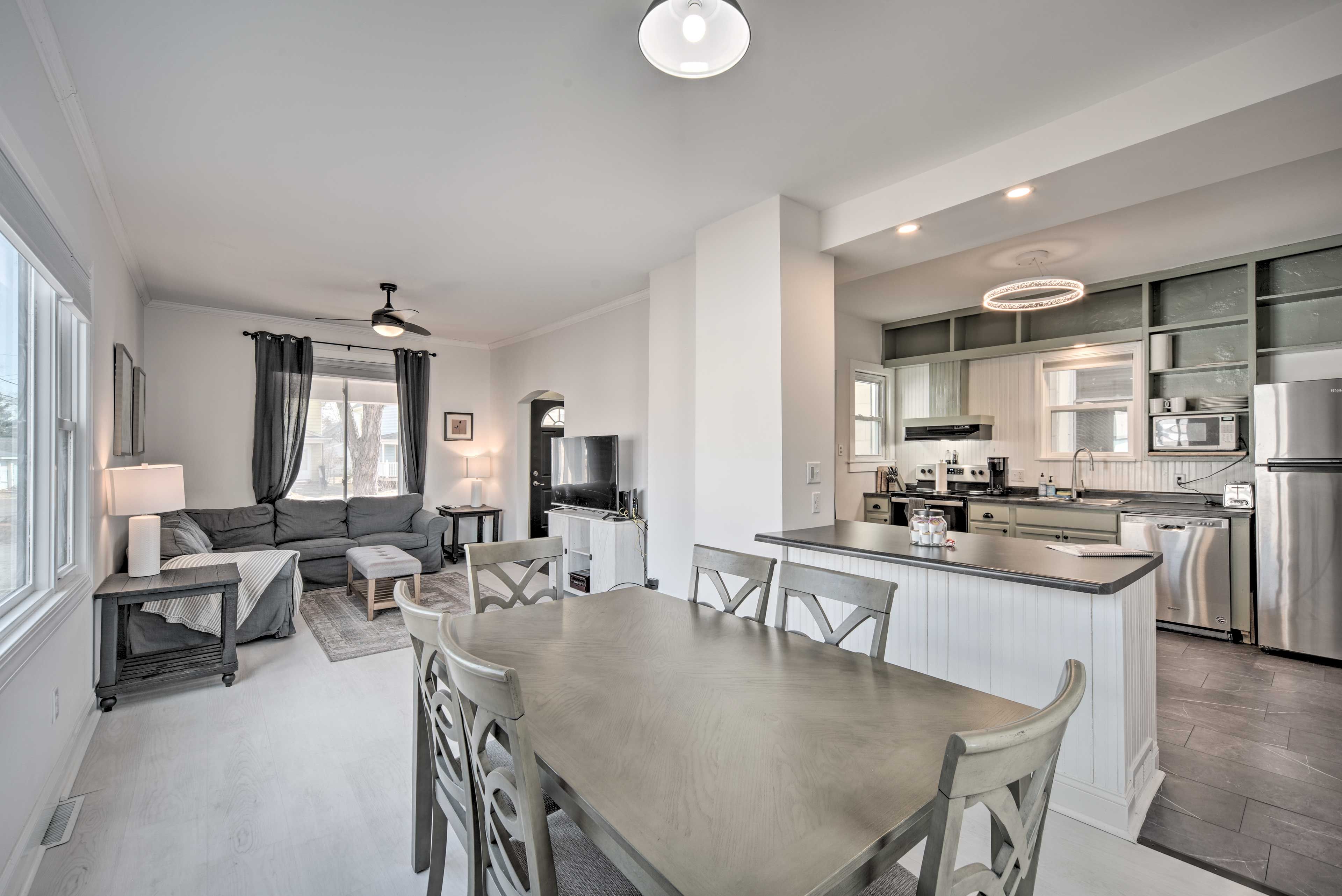 Dining Space | Dishware & Flatware