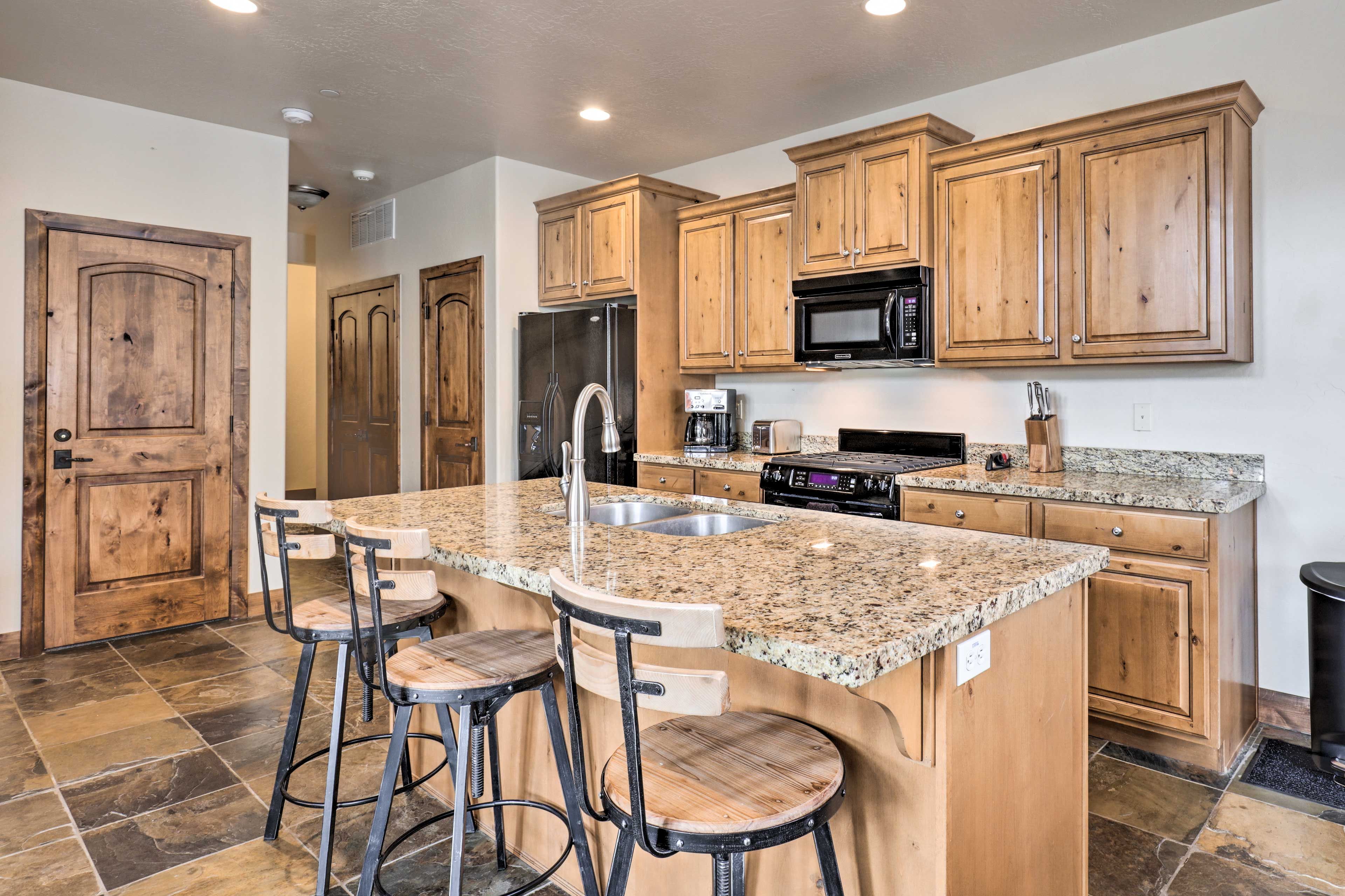 Kitchen | Fully Equipped
