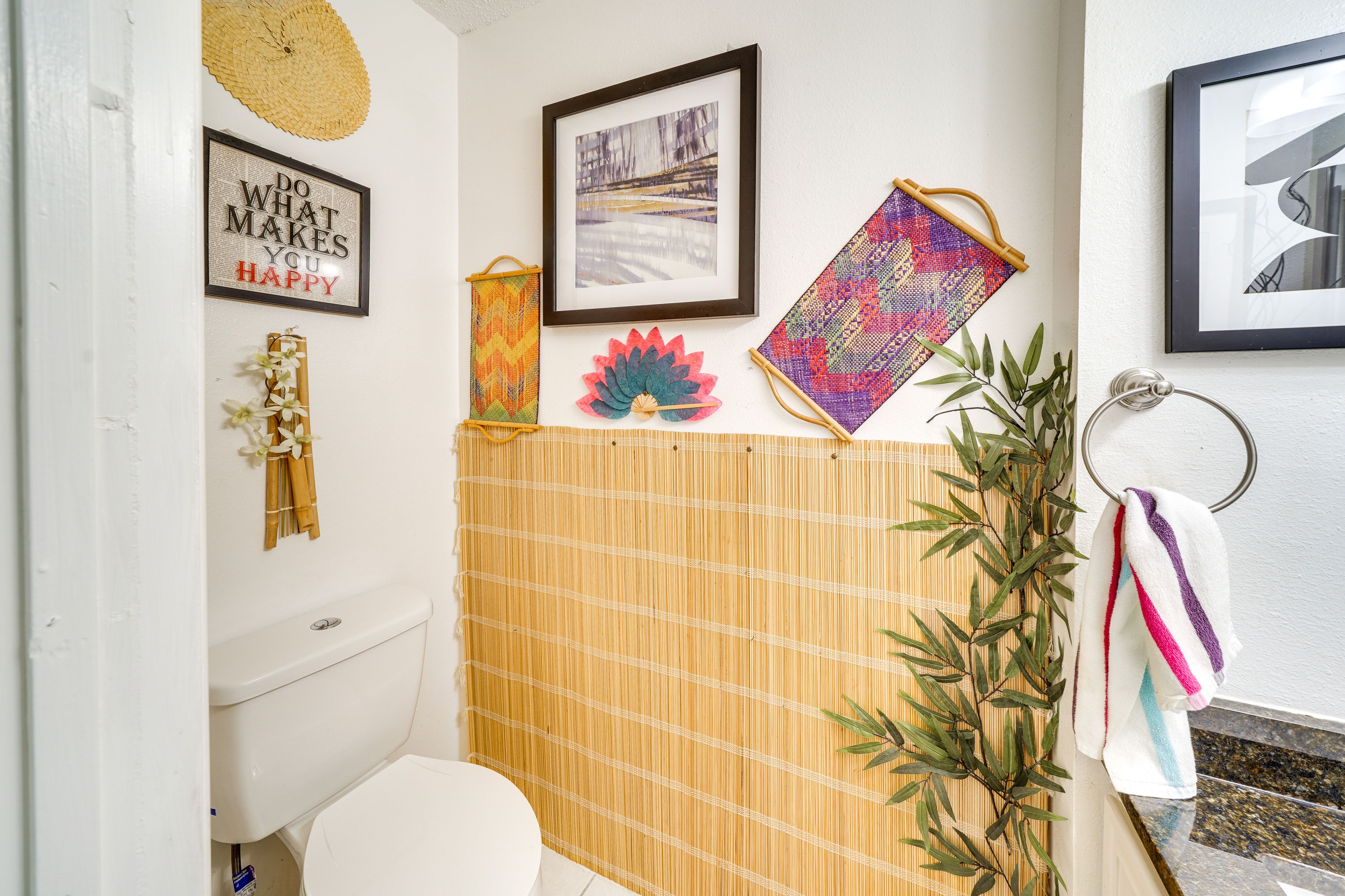 Half Bathroom | 1st Floor