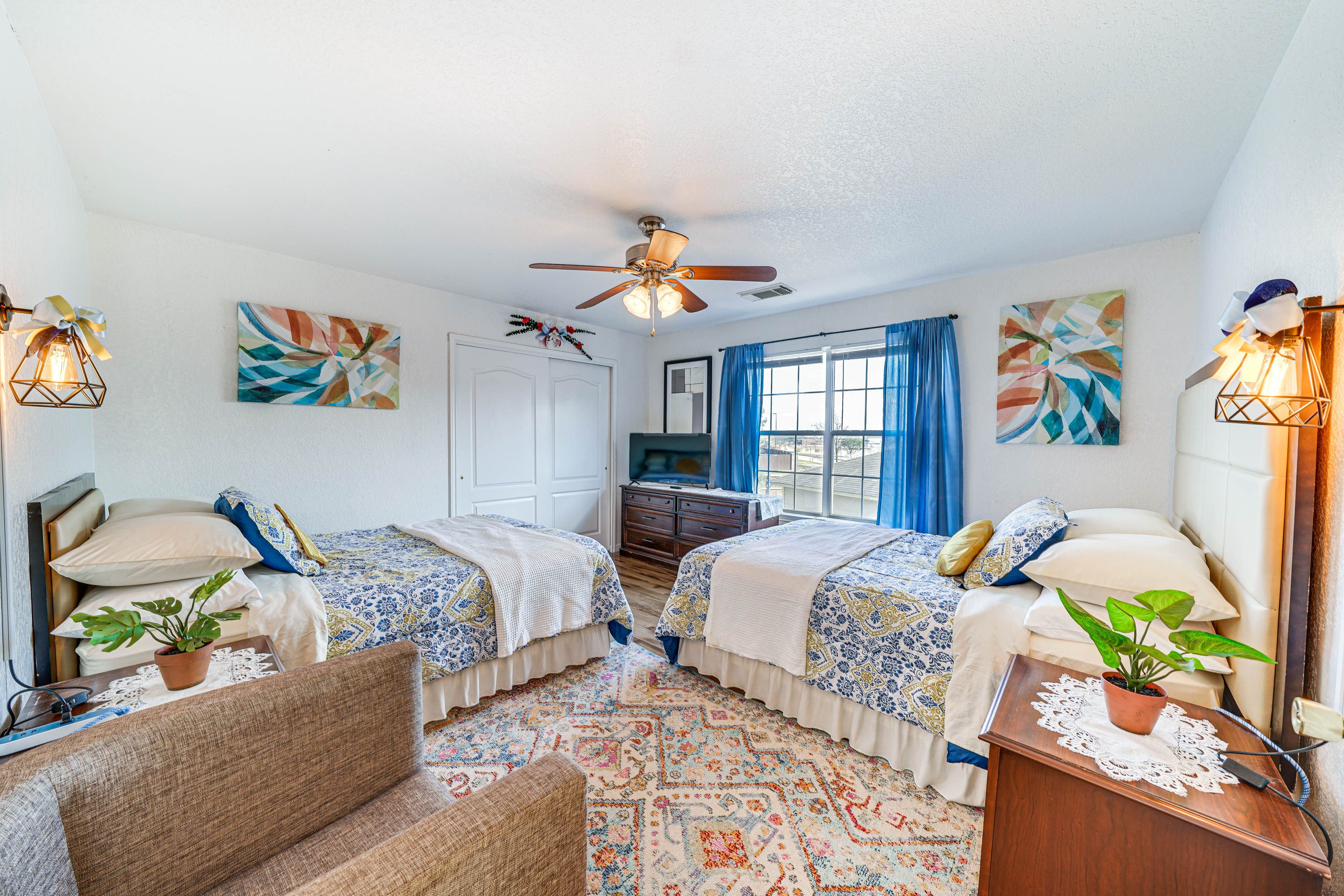 Bedroom 2 | 2 Queen Beds