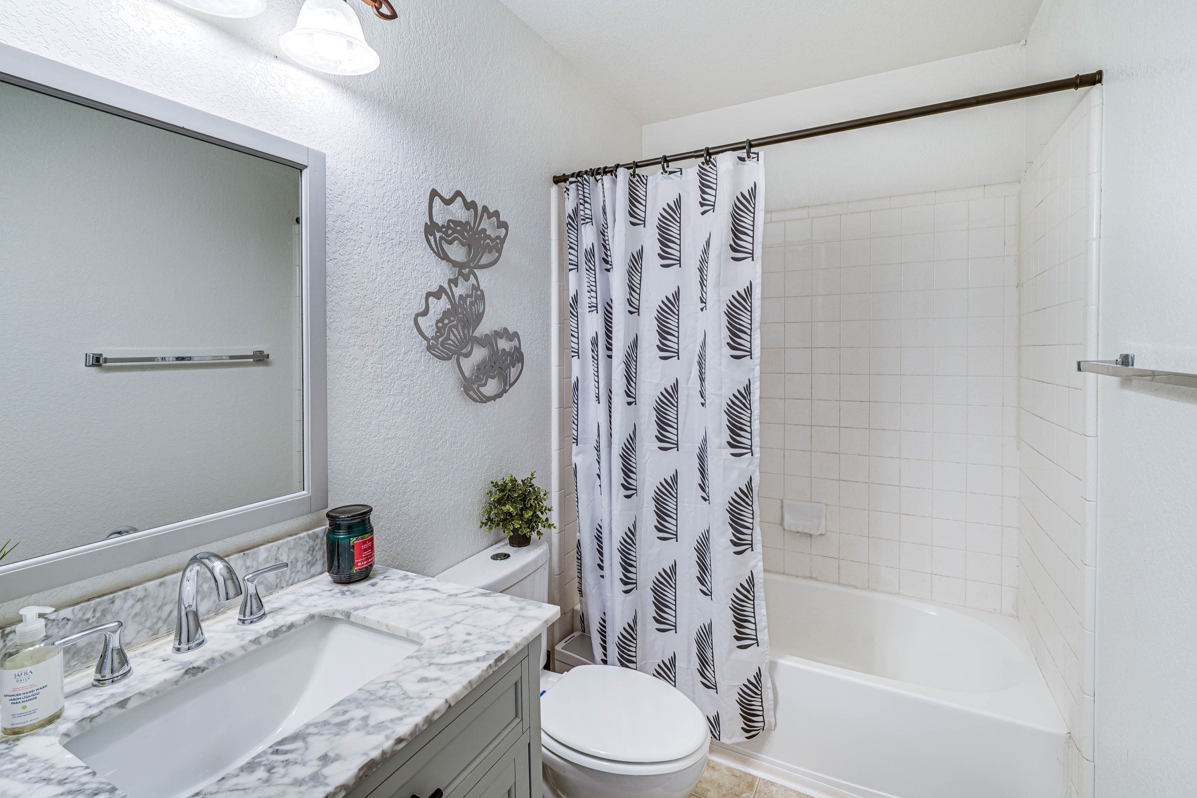 Full Bathroom