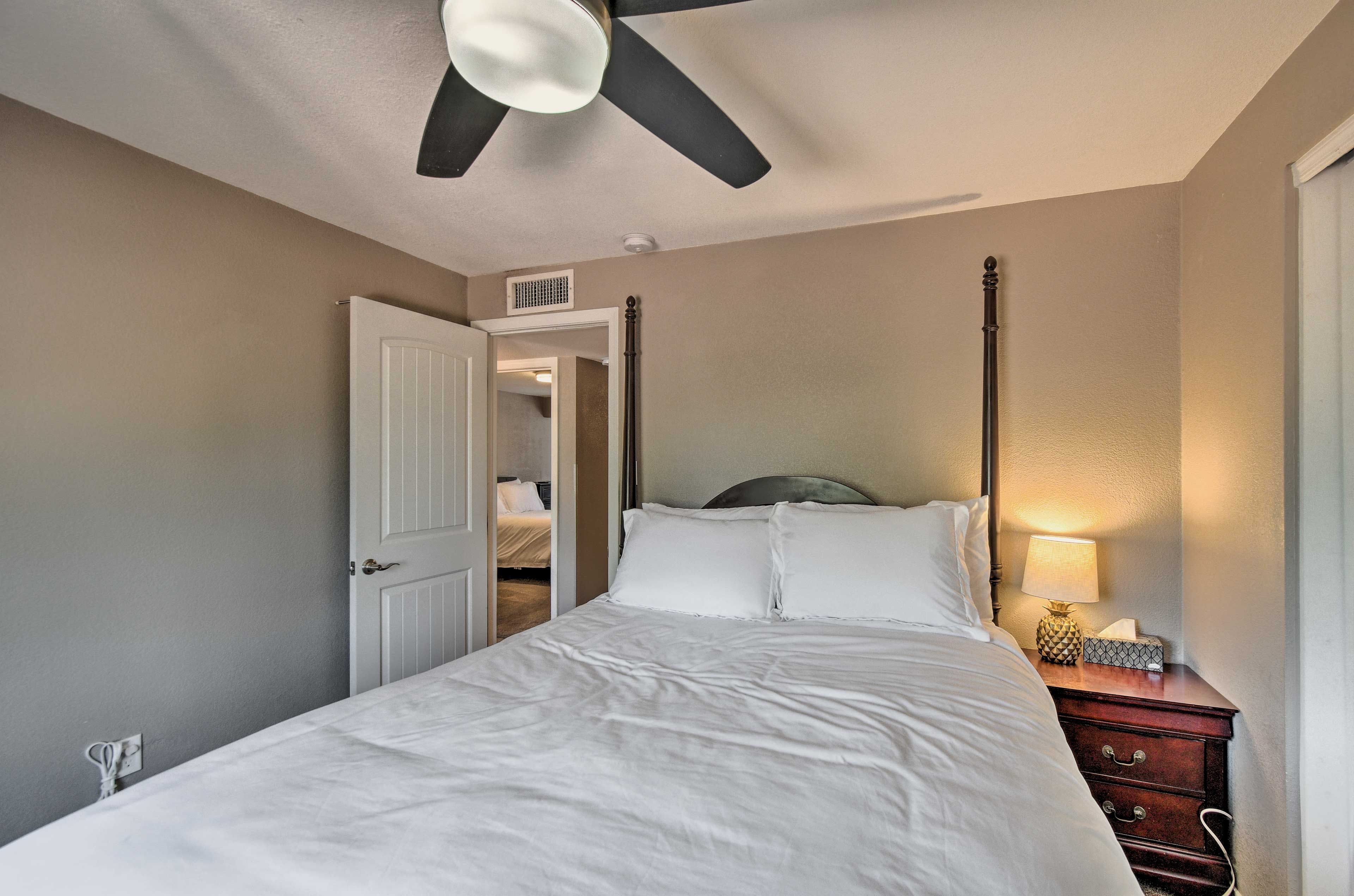 Bedroom 2 | Main Level | Queen Bed | Linens Provided