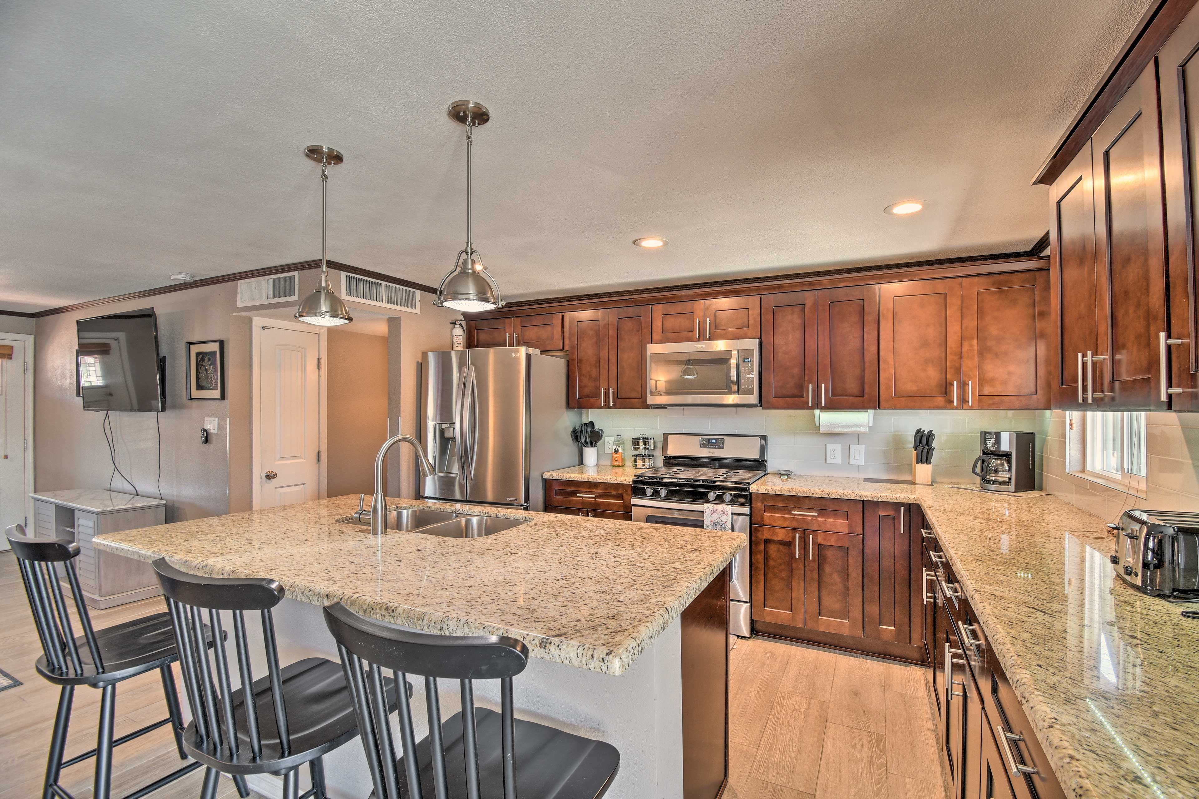 Kitchen | Dishwasher | Coffee Maker