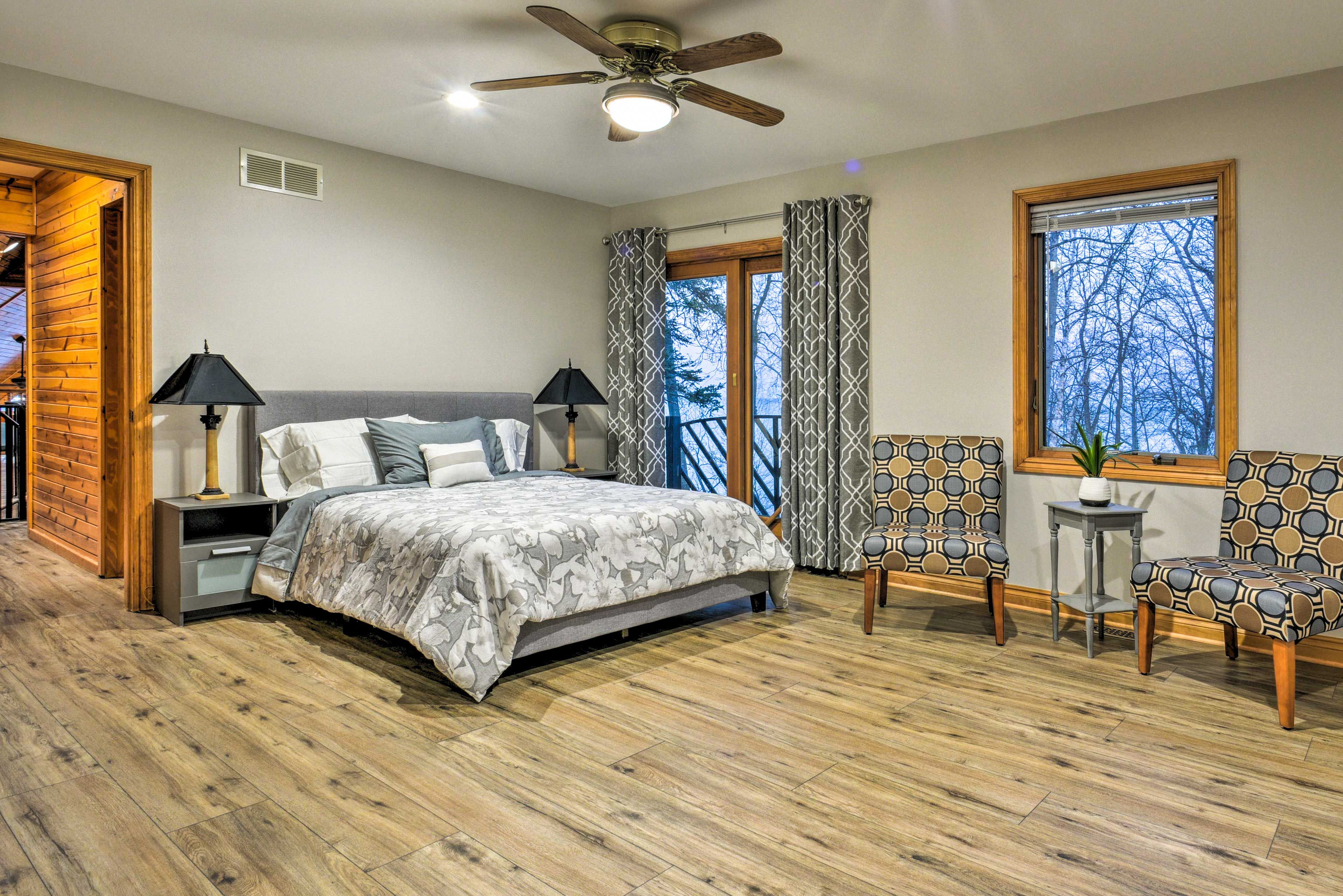 Bedroom 3 | Queen Bed