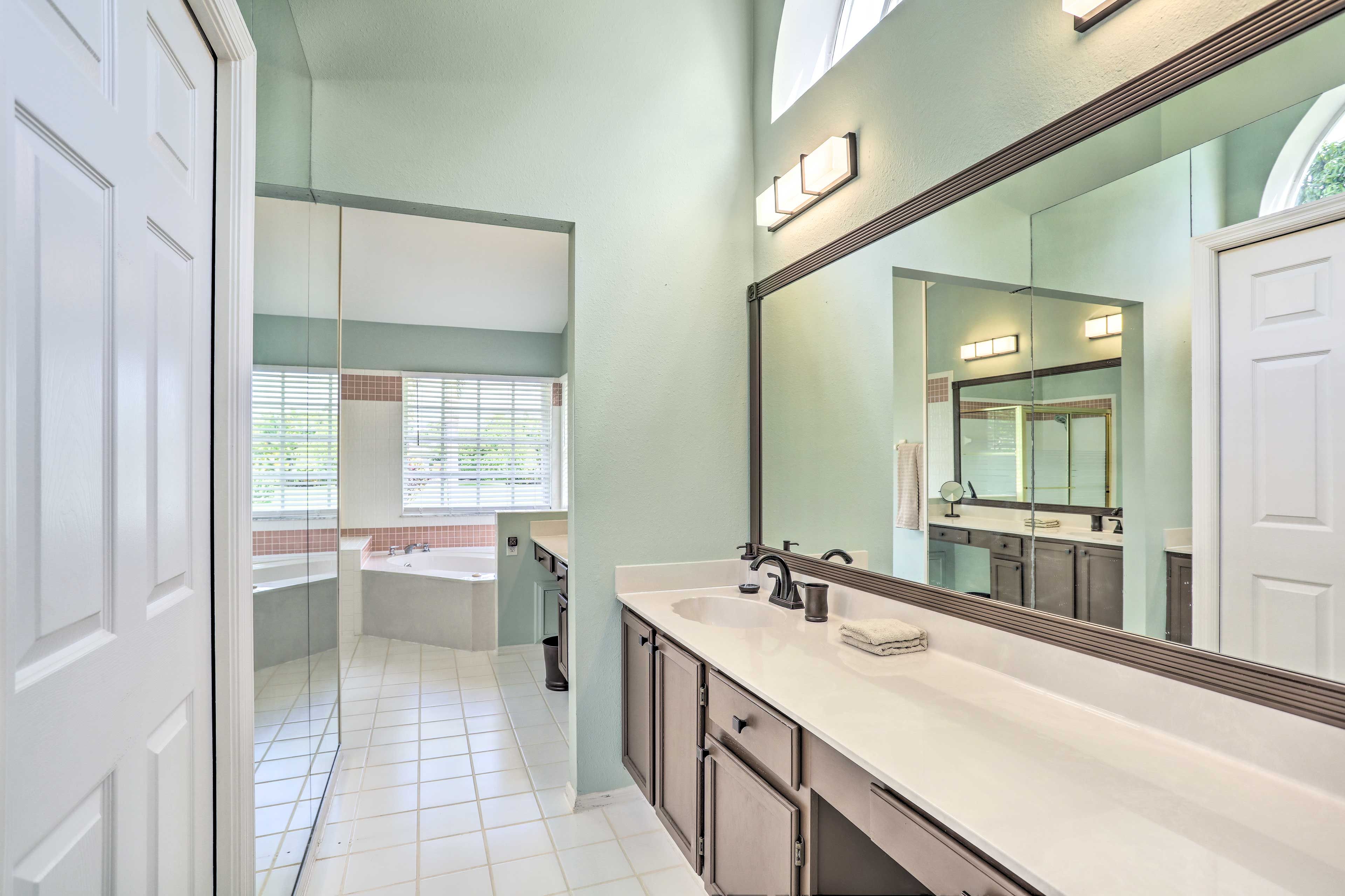 En-Suite Bathroom | Hair Dryer