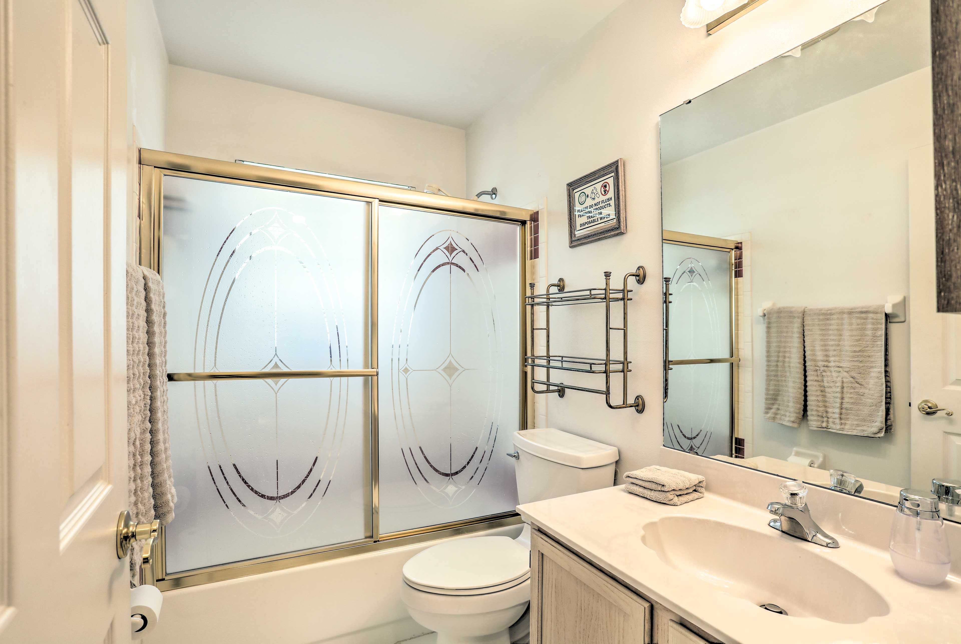 Full Bathroom