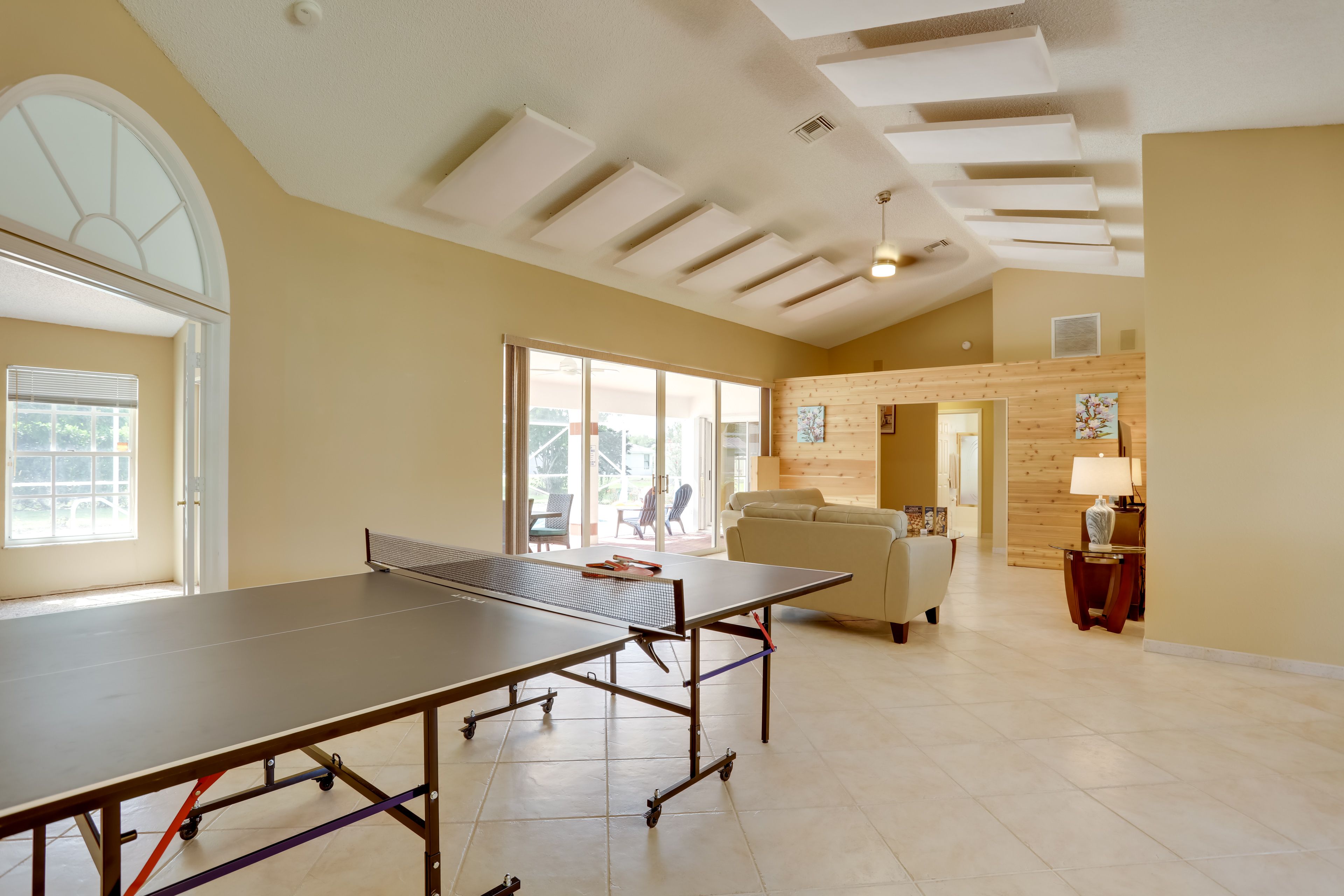 Living Room | Central A/C | Smart TV | Complimentary Toiletries