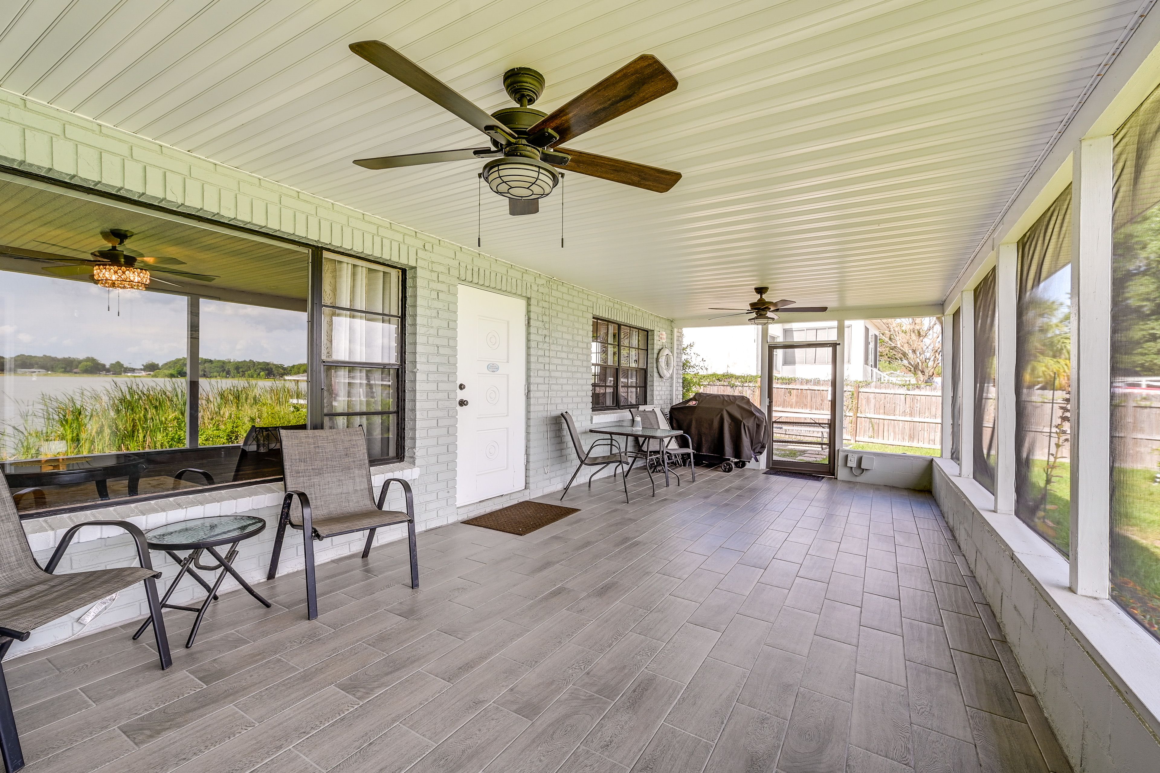 Screened-In Porch | Lake Views | Gas Grill | Outdoor Dining