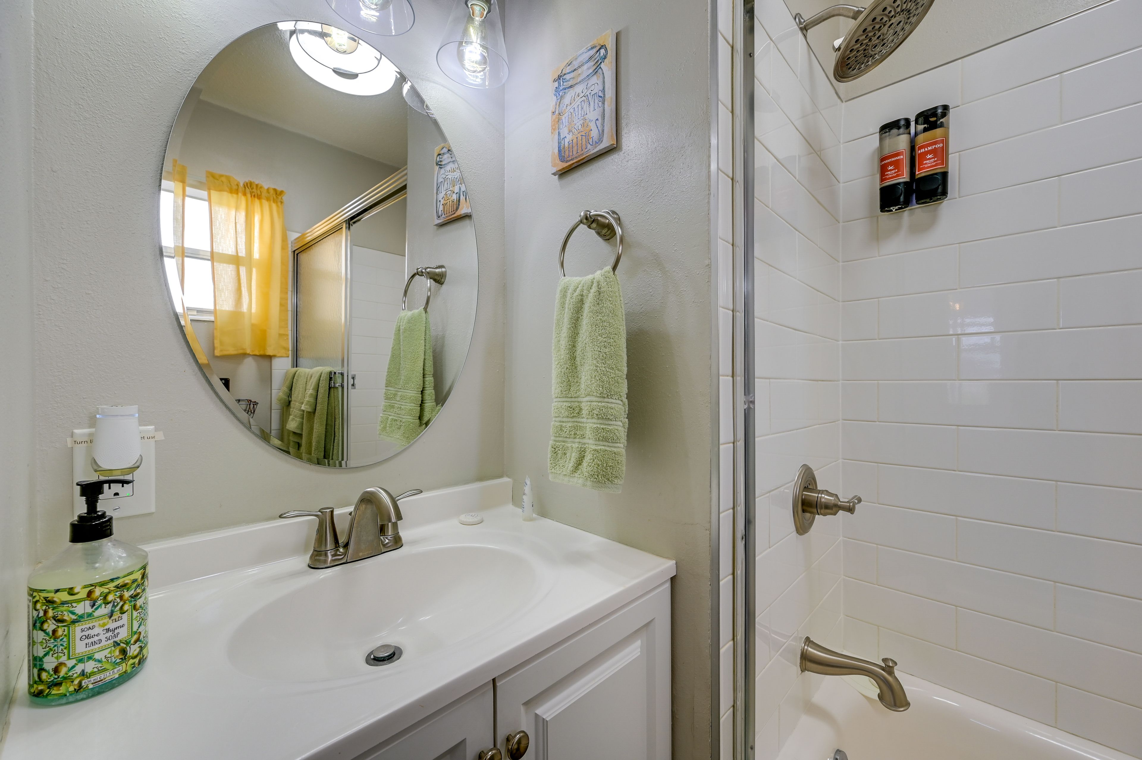 En-Suite Bathroom