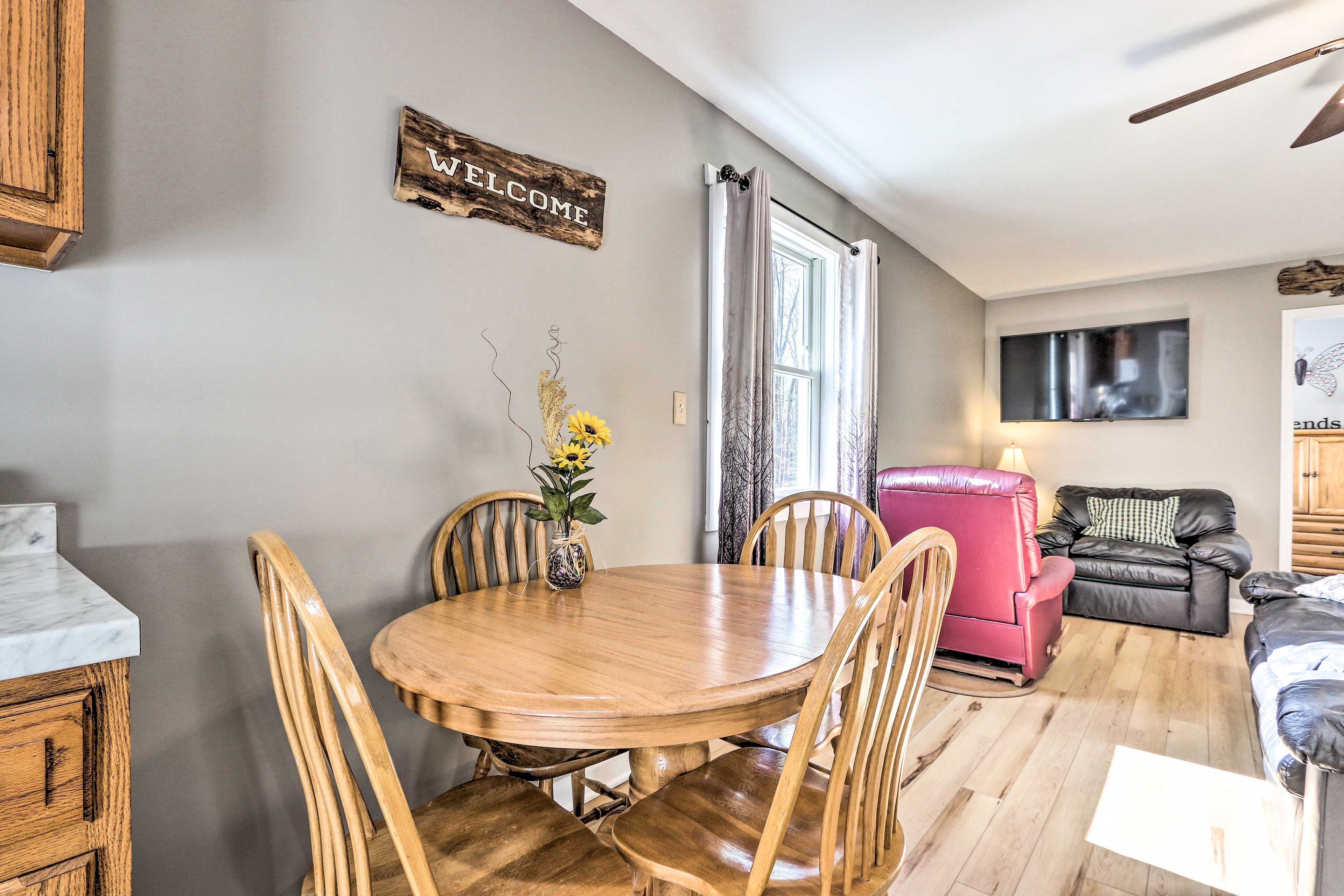 Dining Area | Dishware & Flatware