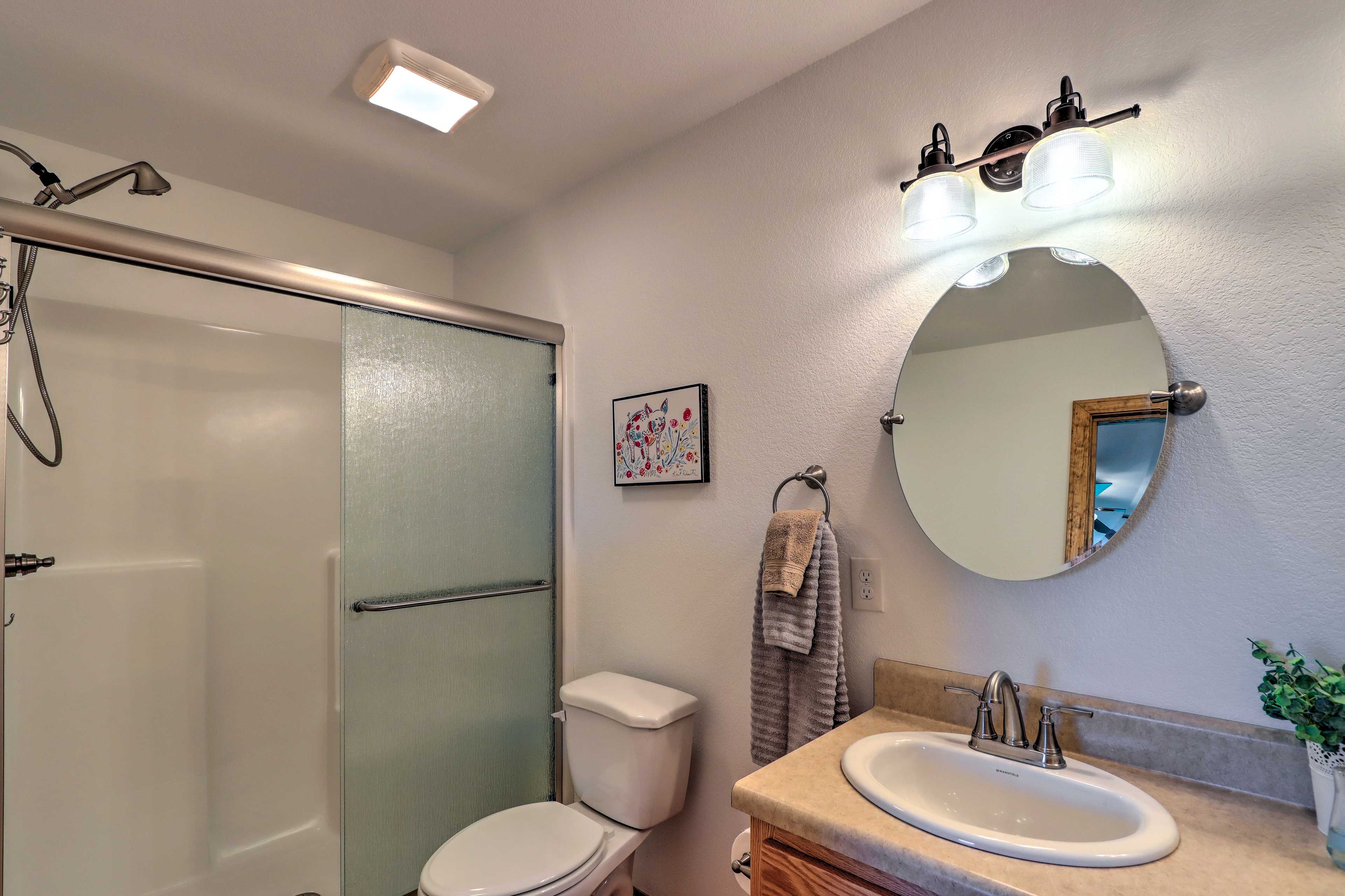En-Suite Bathroom | Hair Dryers | Towels Provided