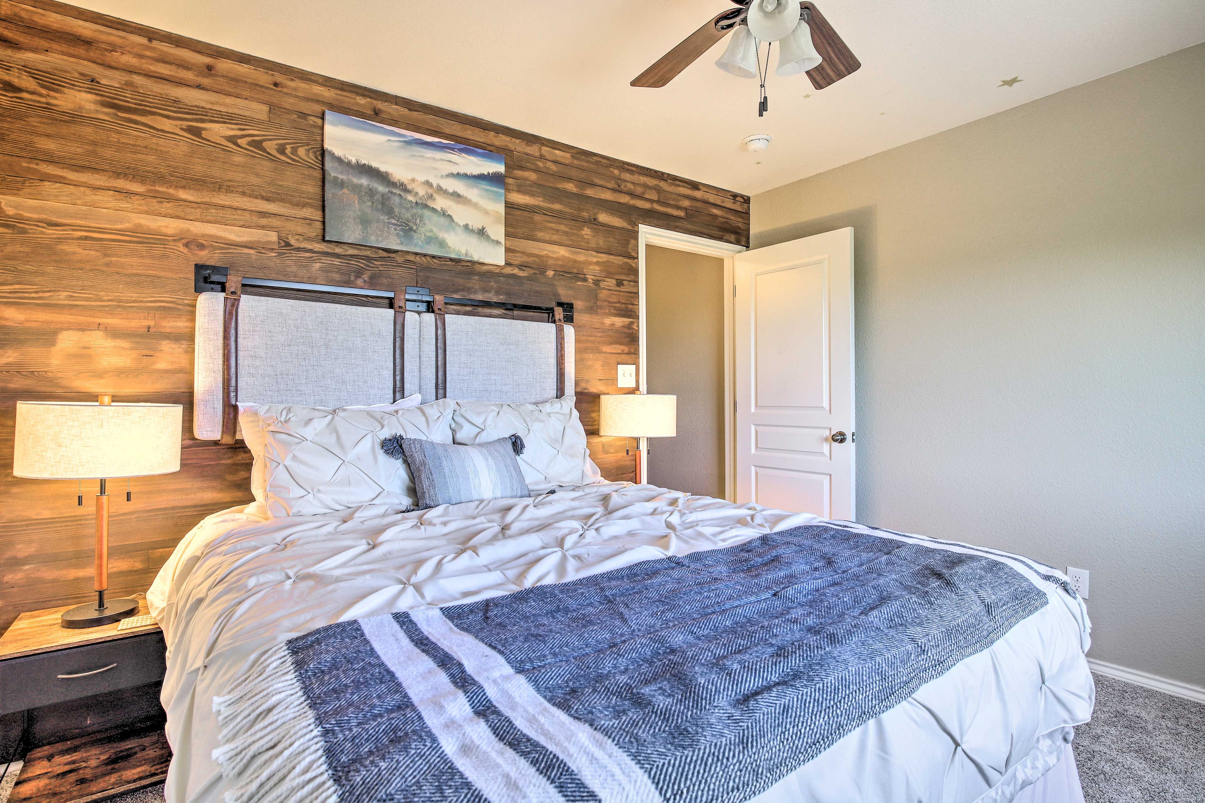Bedroom 3 | Queen Bed | 2nd Level