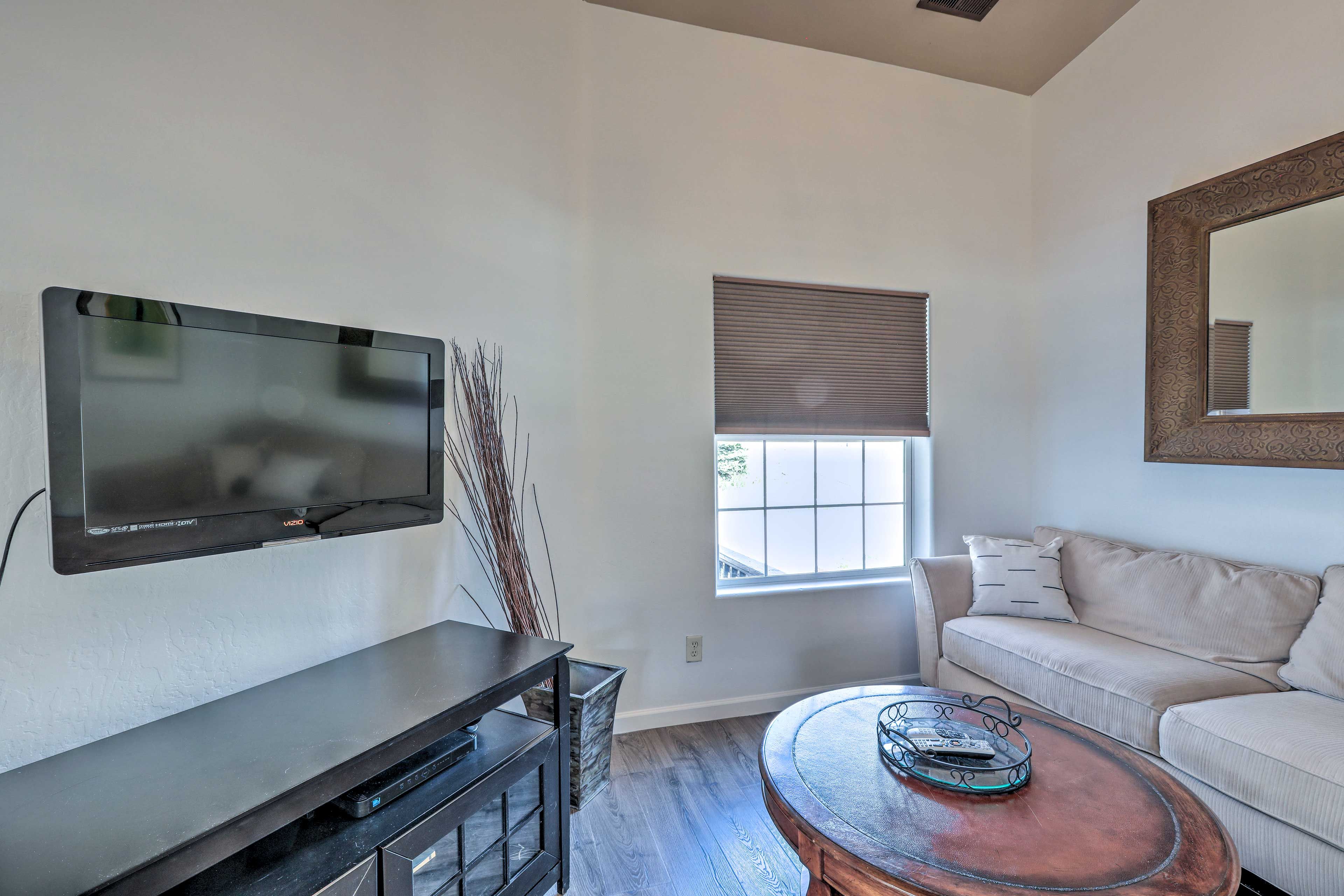 Den | Books | Gas Fireplace