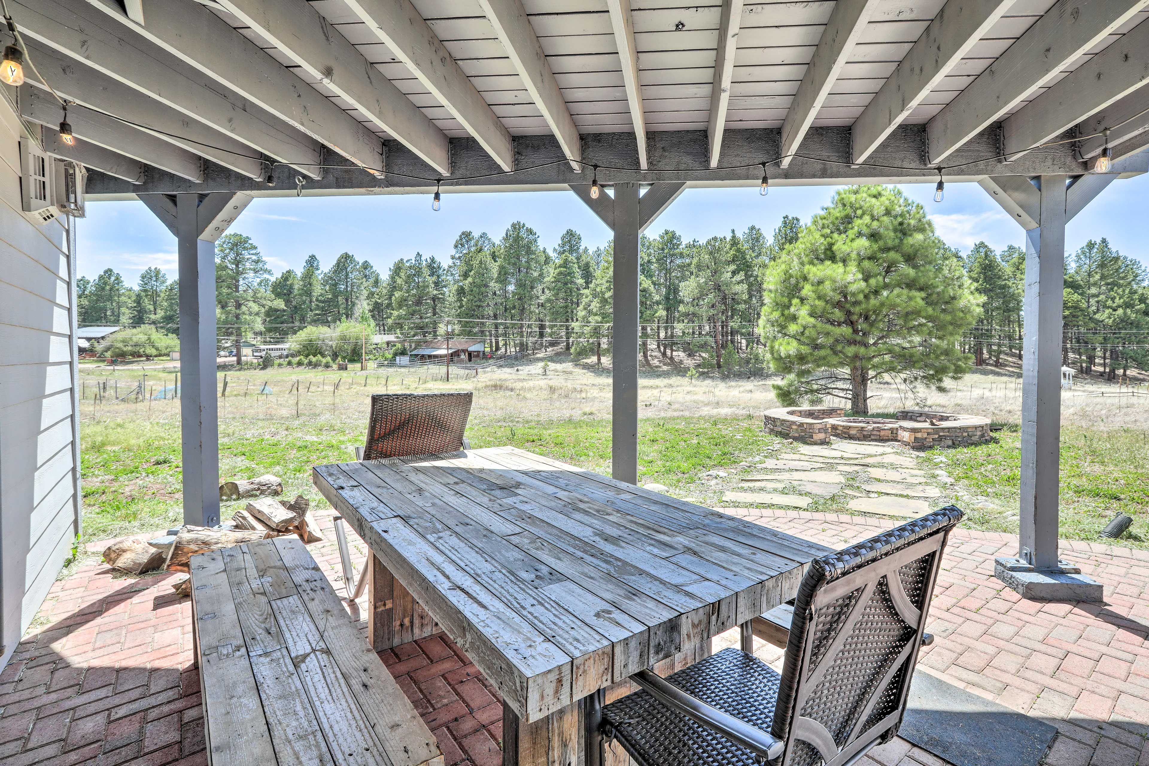 Covered Patio | Gas Grill