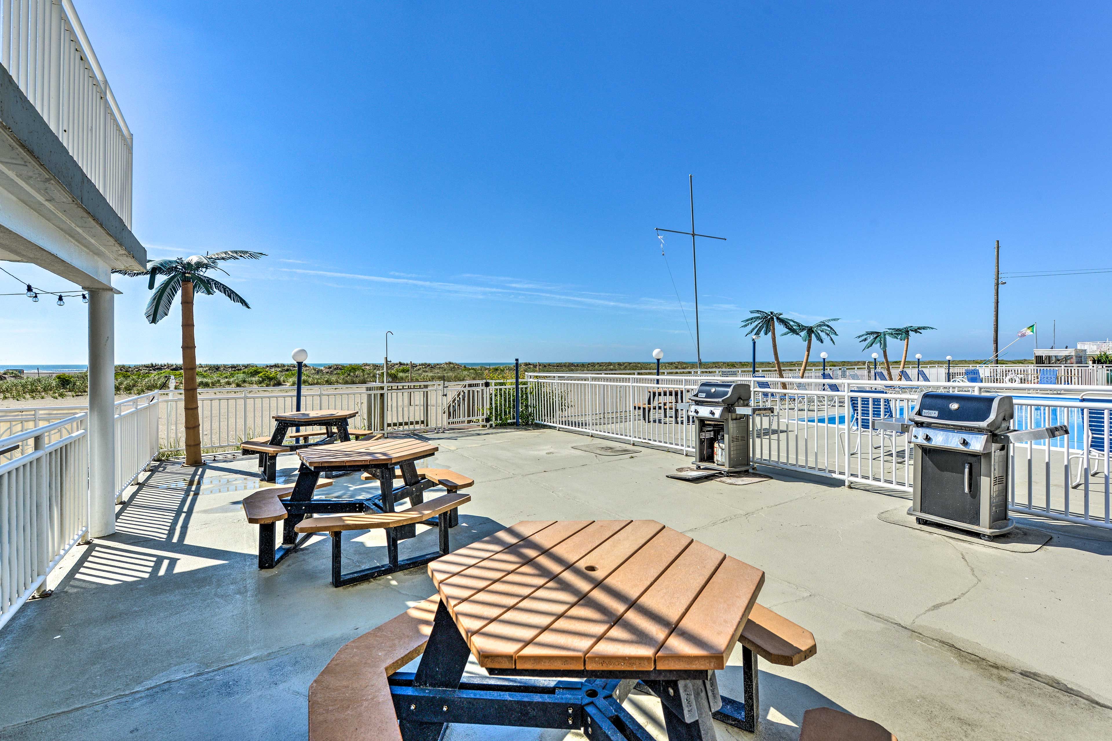 Community Grilling Area