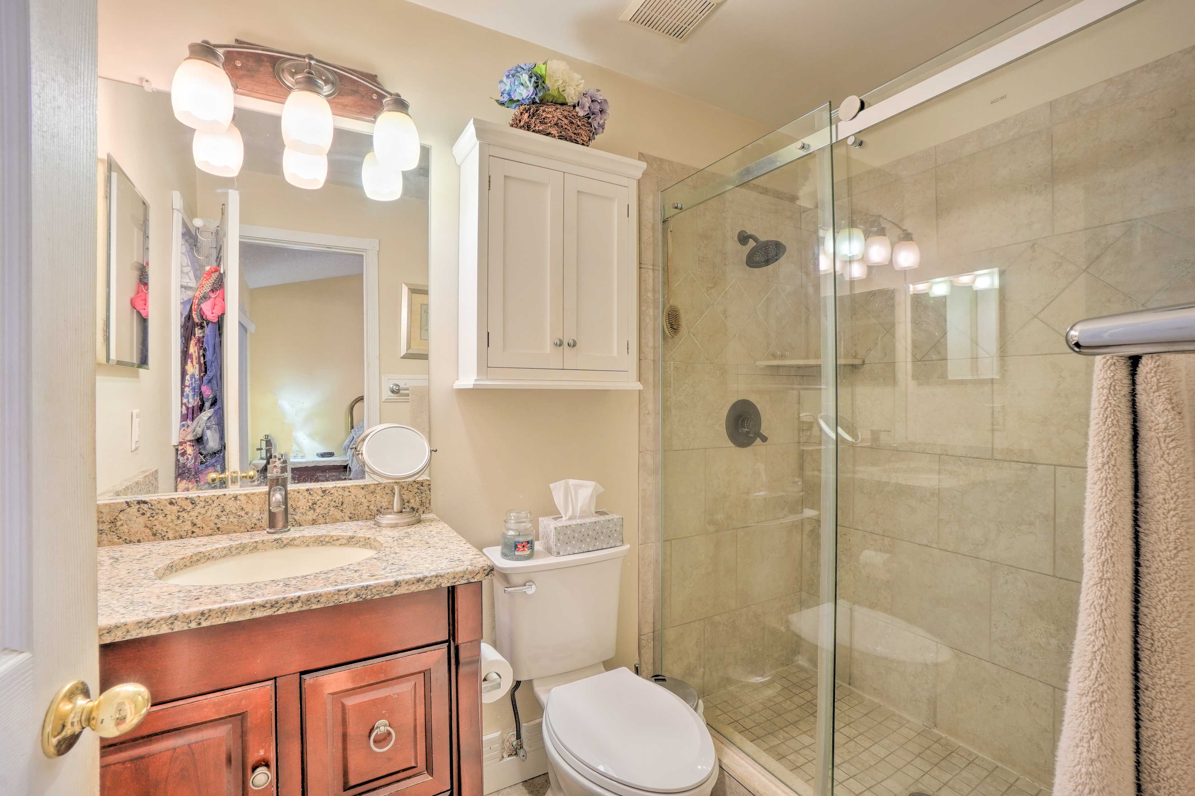 Full Bathroom