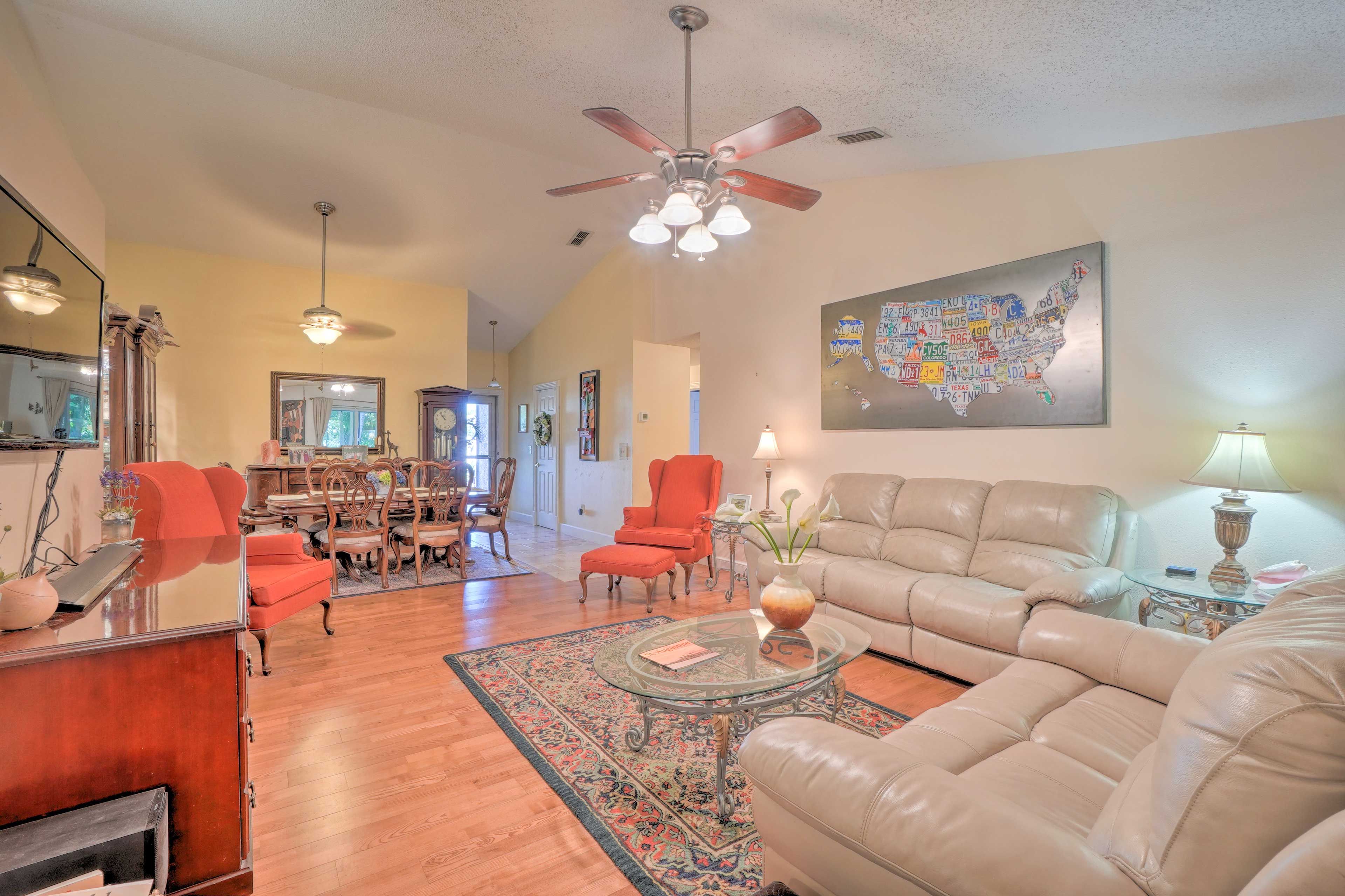 Living Room | Central A/C | Free WiFi