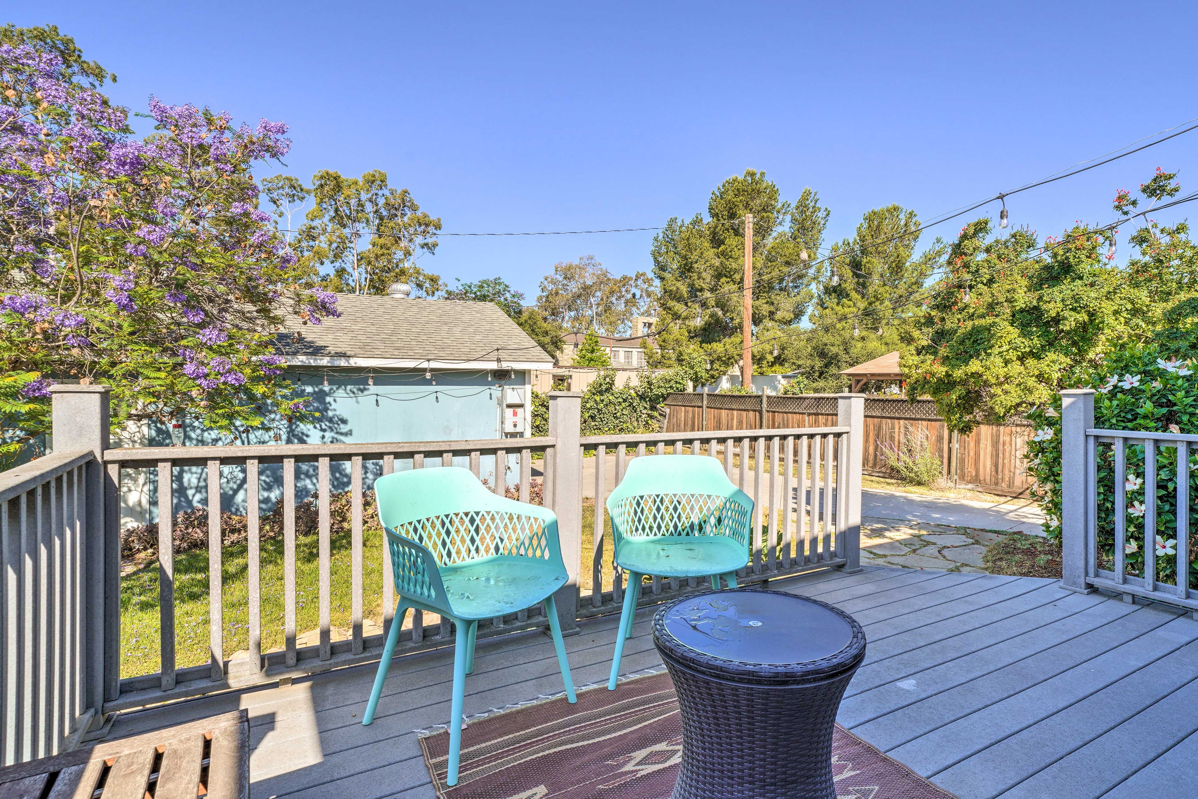 Deck | Fire Pit | Gas Grill