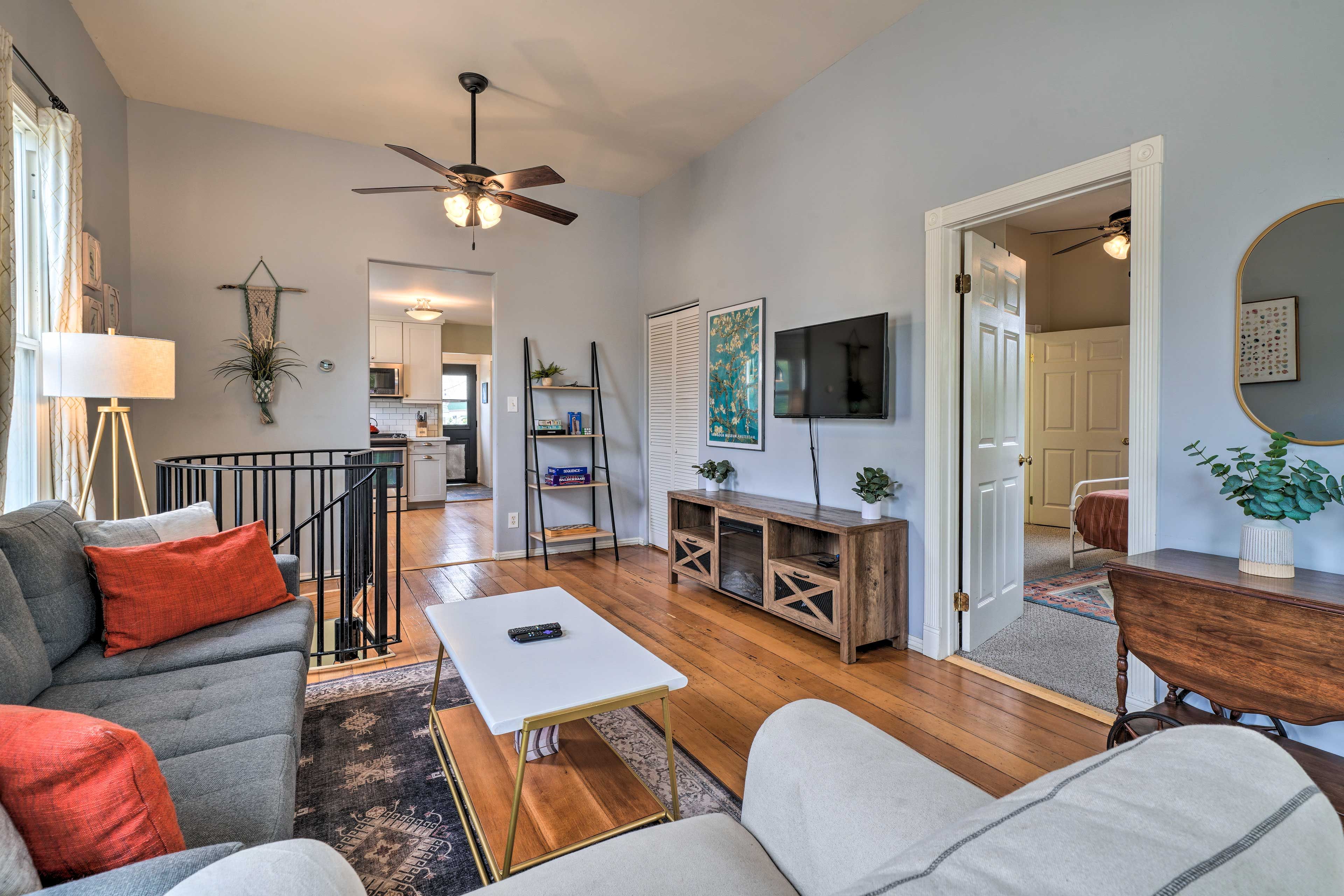 Santa Paula Vacation Rental | 3BR | 2BA | 1,300 Sq Ft | Stairs Required