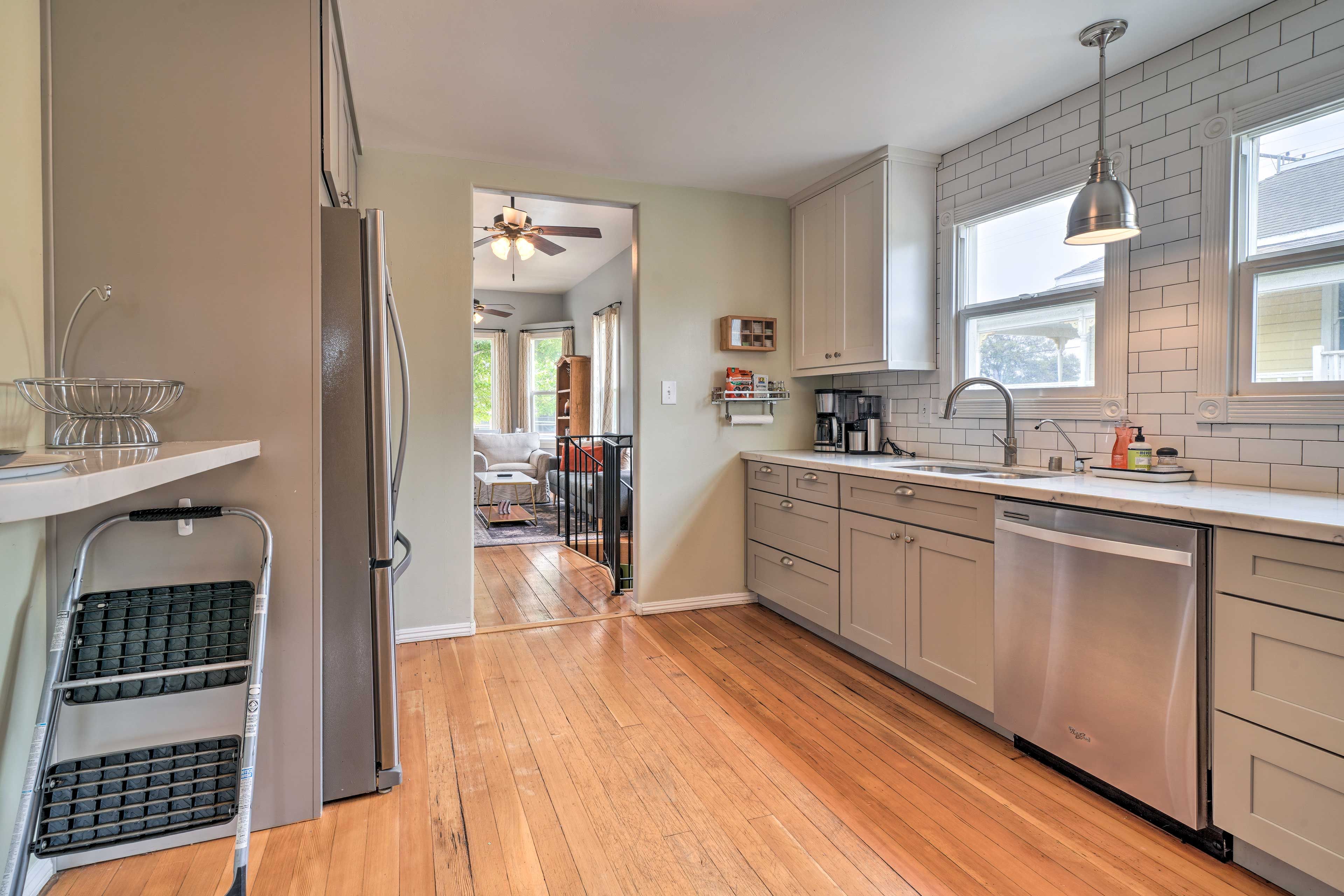 Kitchen | Coffee Maker | Cooking Basics | Main Floor