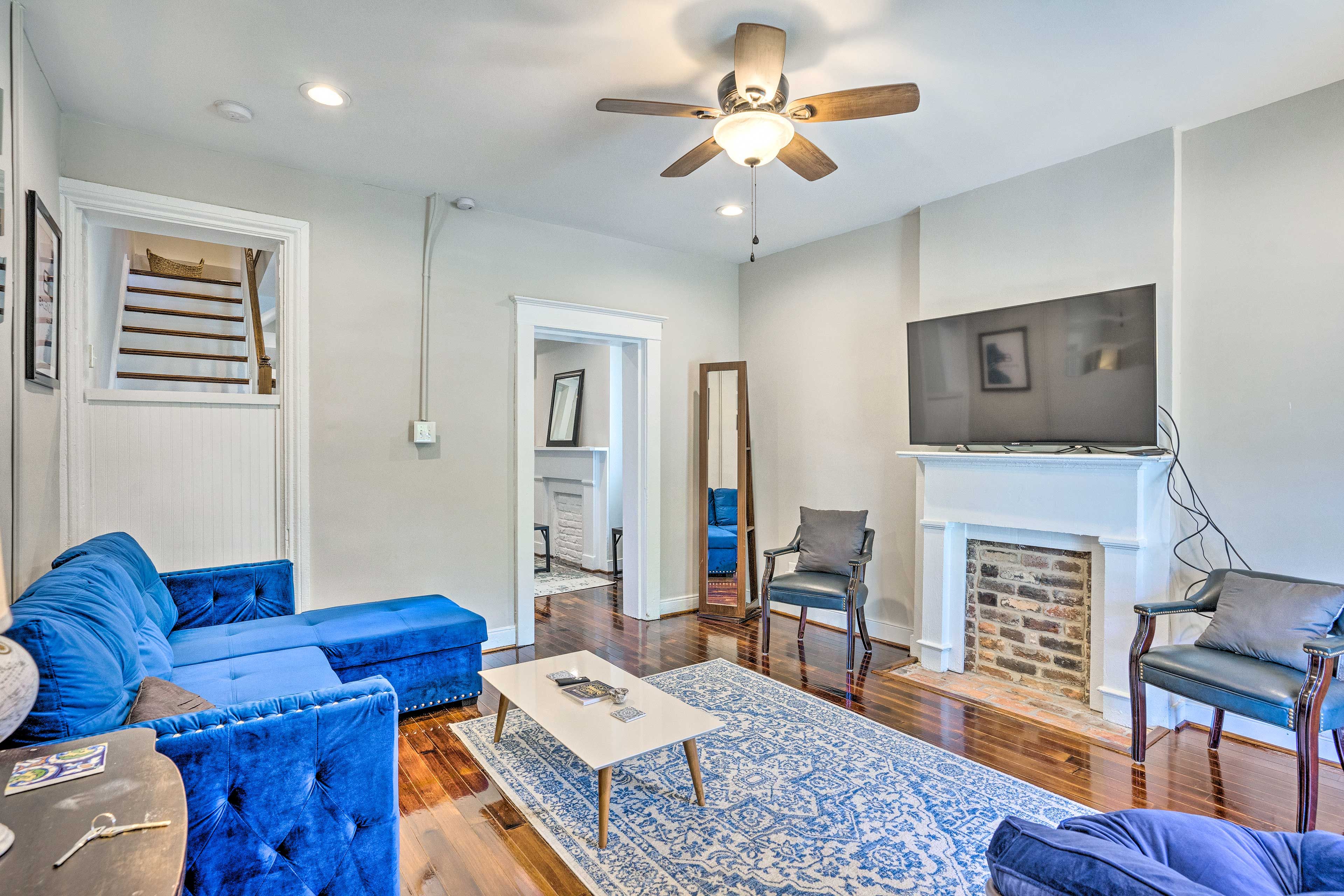 Richmond Vacation Rental | 2BR | 1.5BA | 1,598 Sq Ft | Stairs Required
