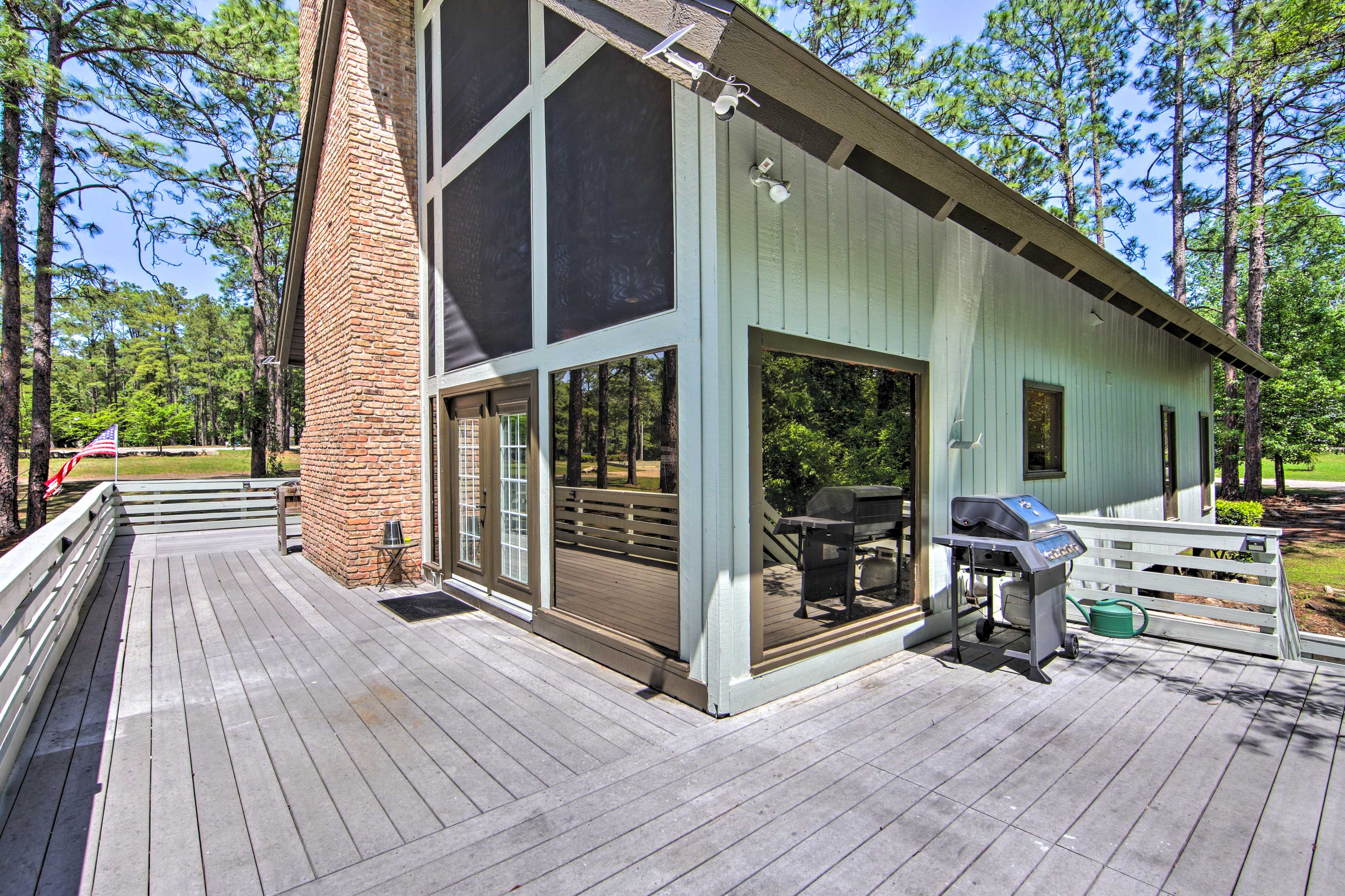 Deck | Wall of Windows