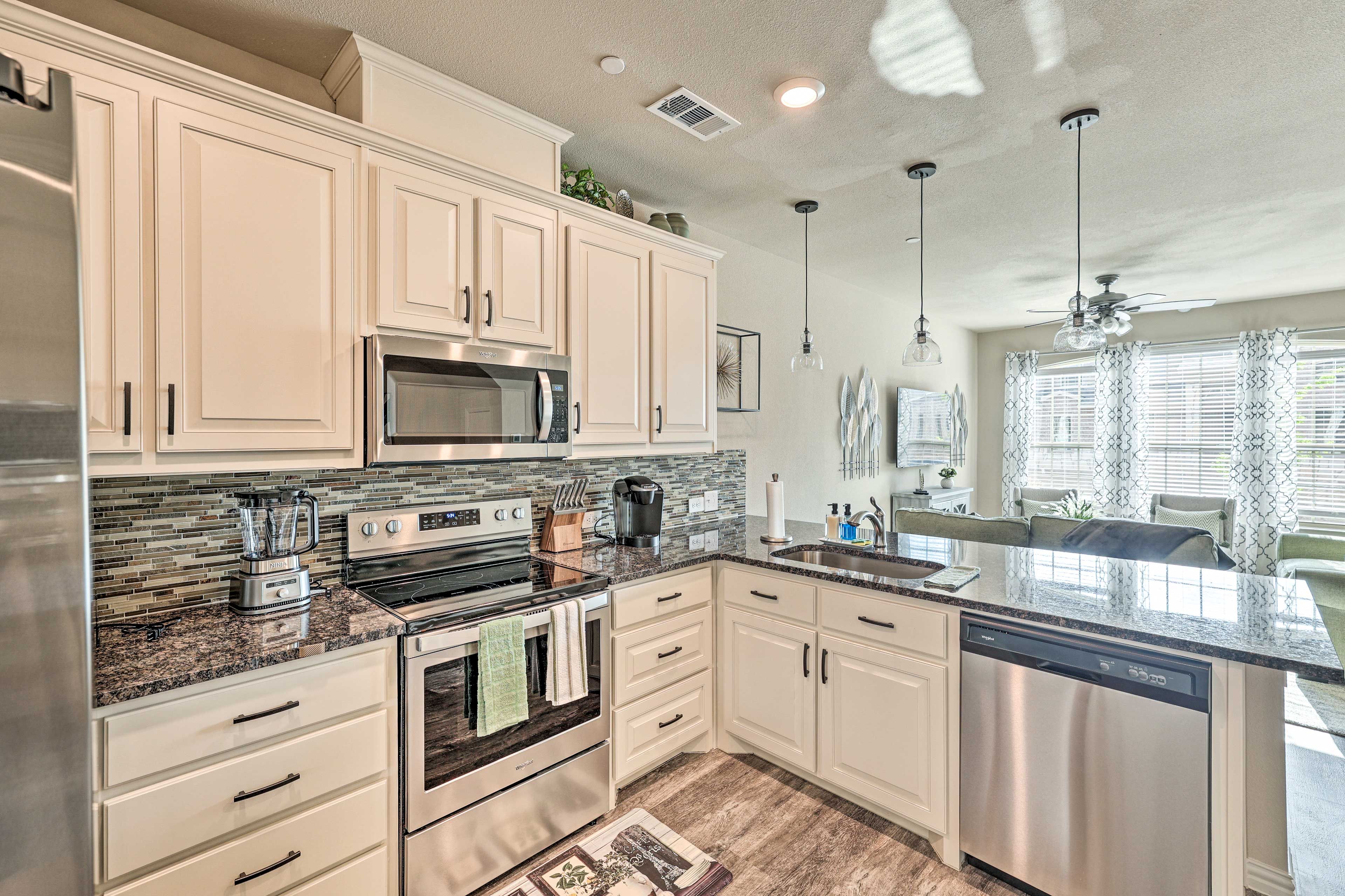 Kitchen | Fully Equipped