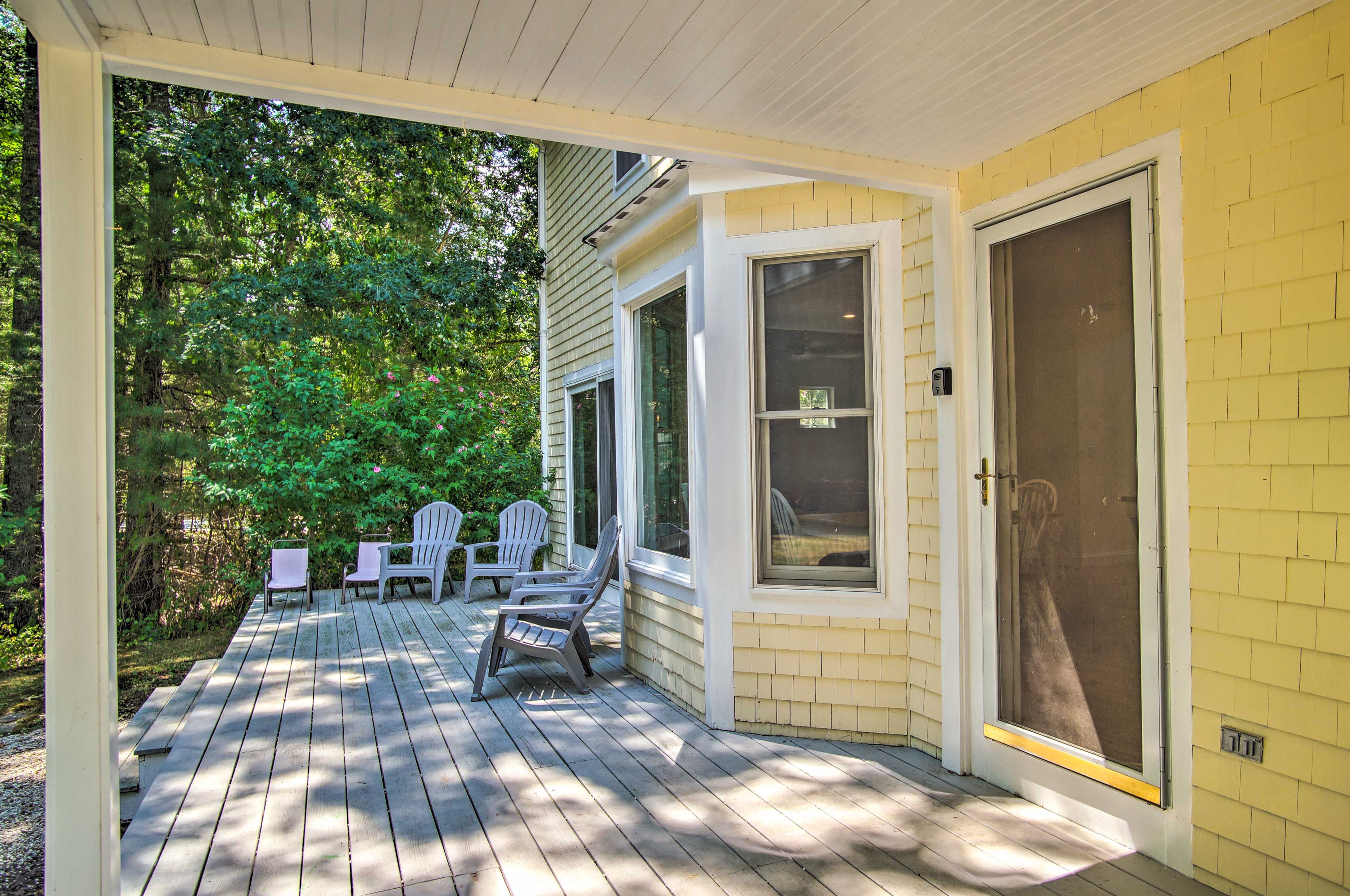 Private Deck | Stairs Required |