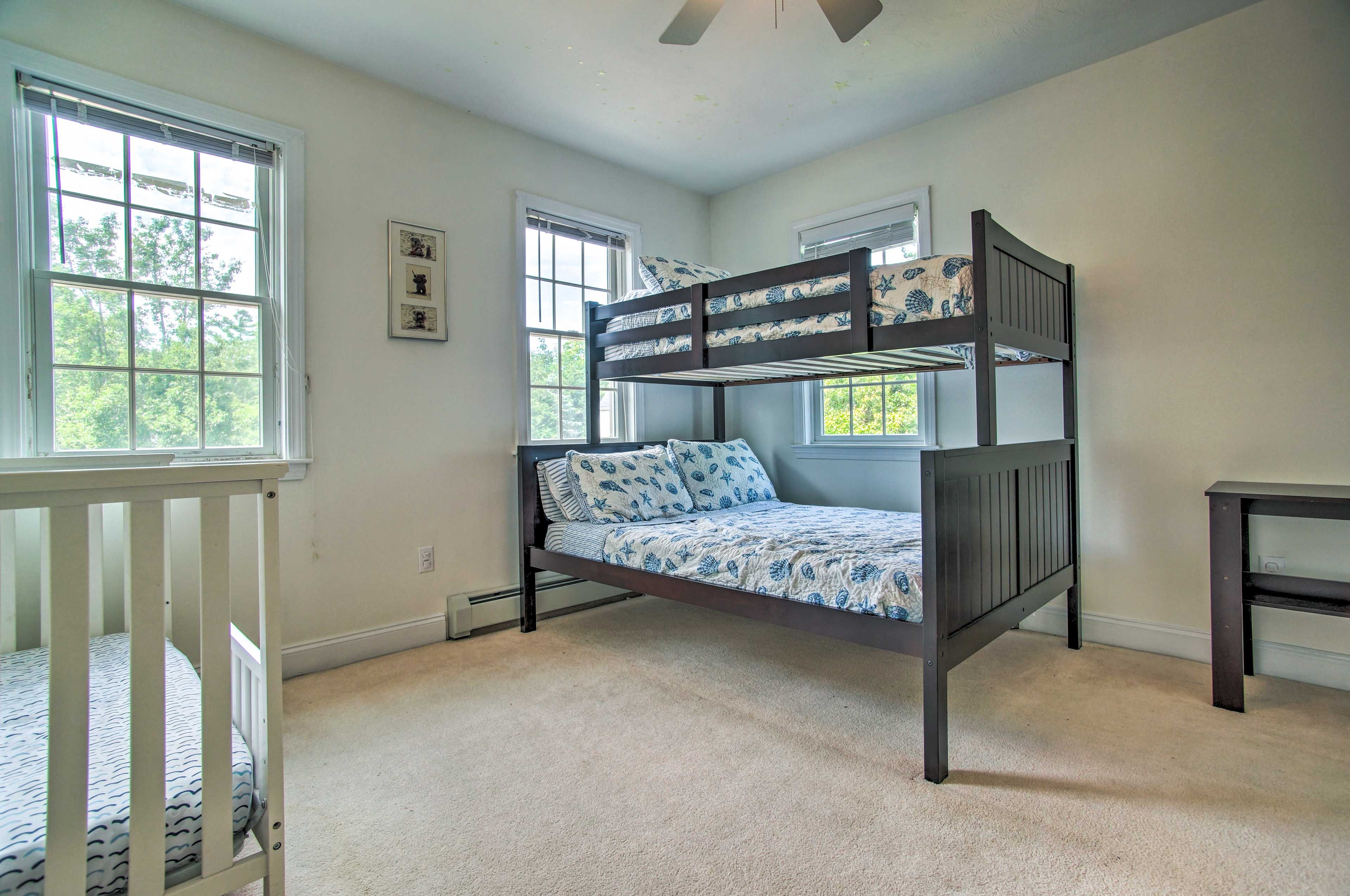 Bedroom 3 | Twin/Full Bunk Bed | Crib | 2nd Floor | Stairs Required