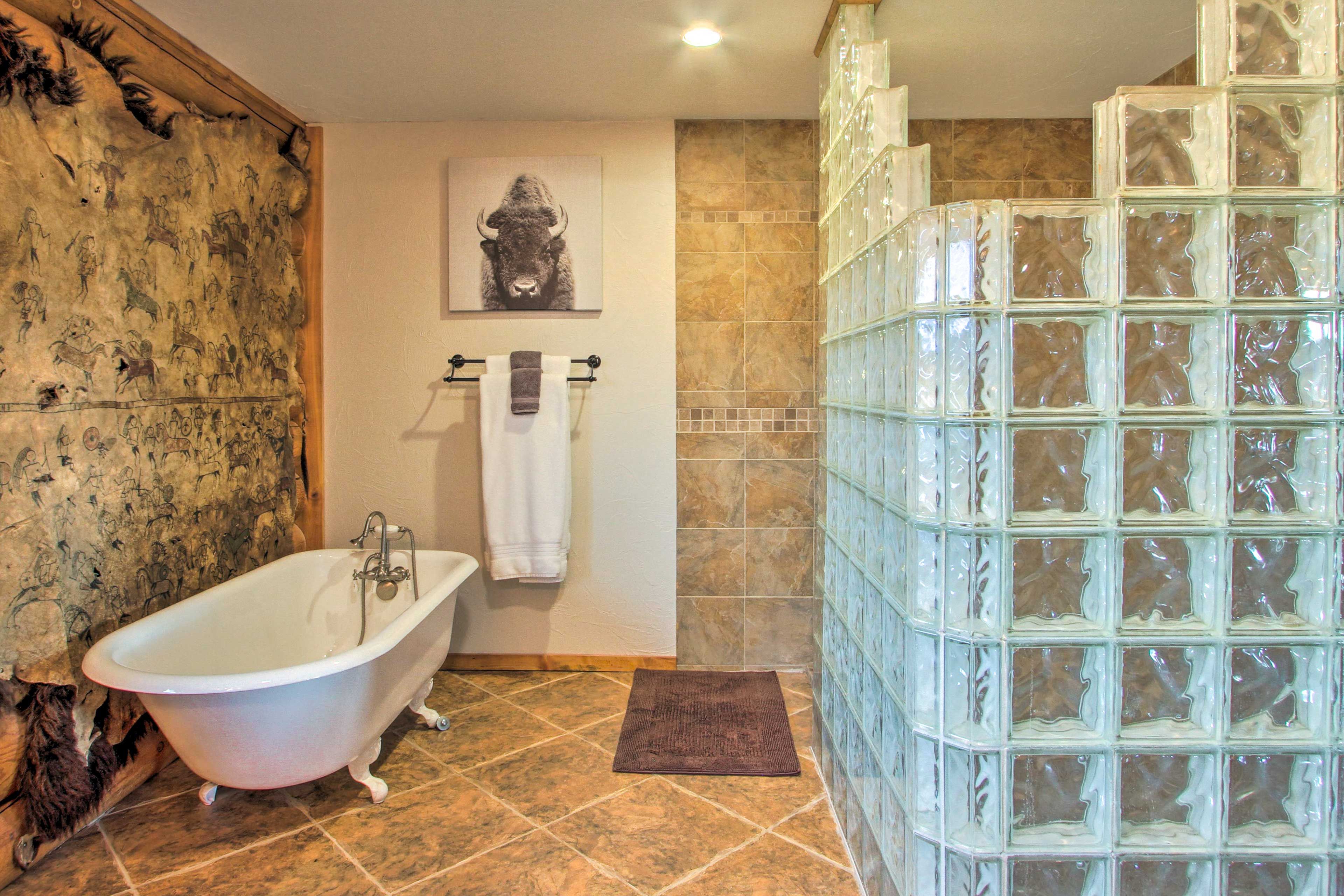En-Suite Bathroom