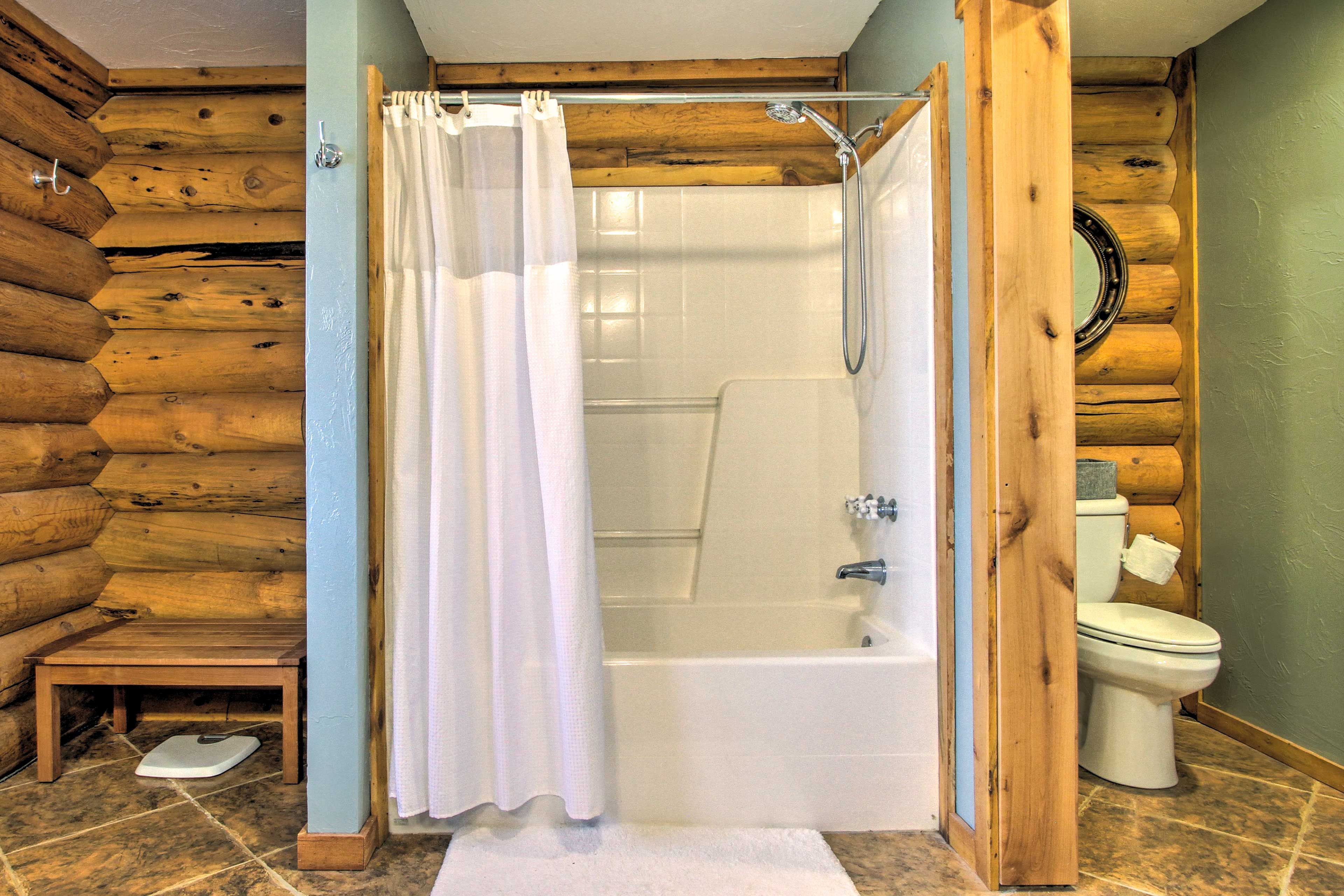 Full Bathroom