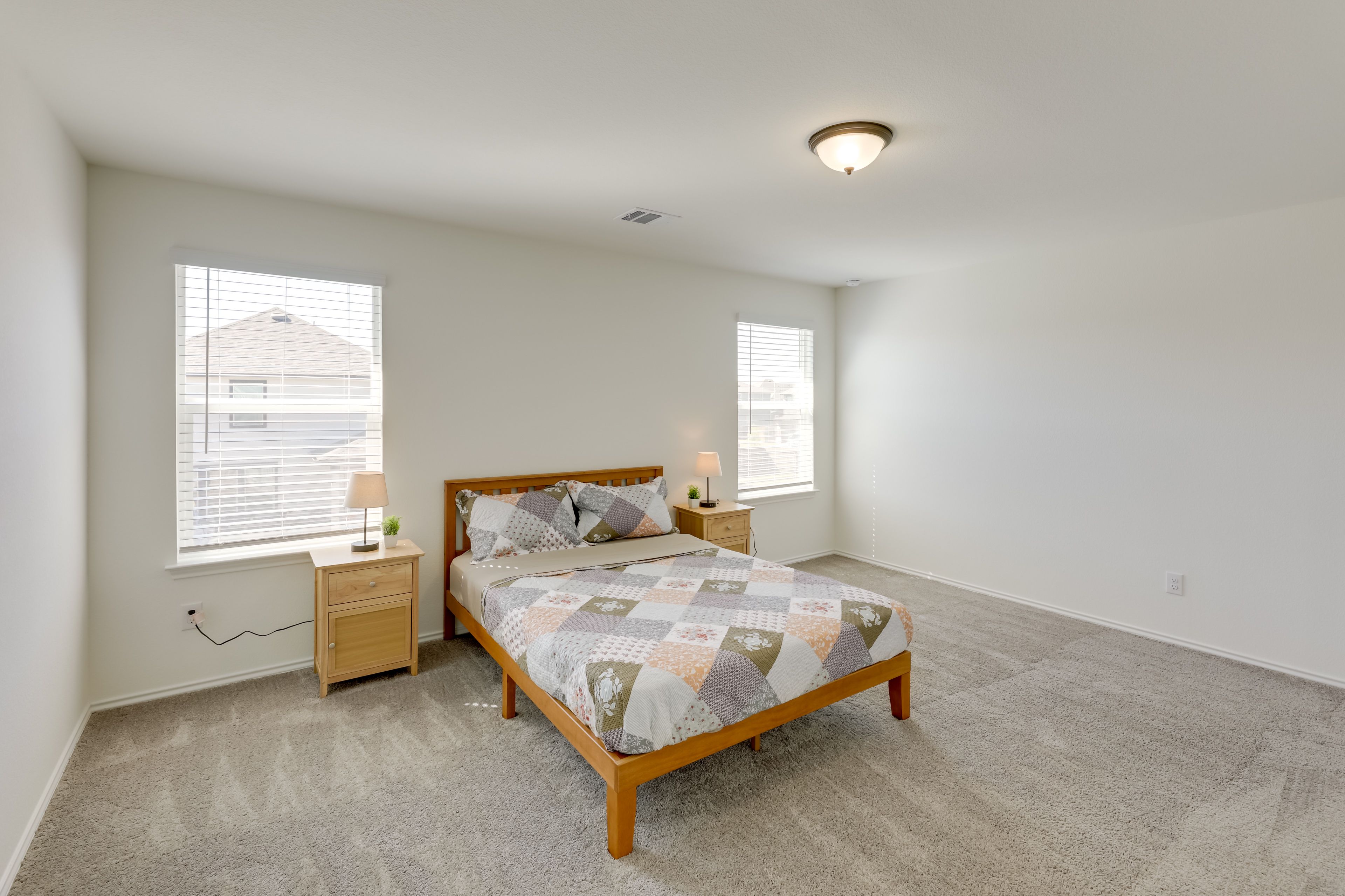 Bedroom 1 | Queen Bed | 2nd Floor | En-Suite Bathroom