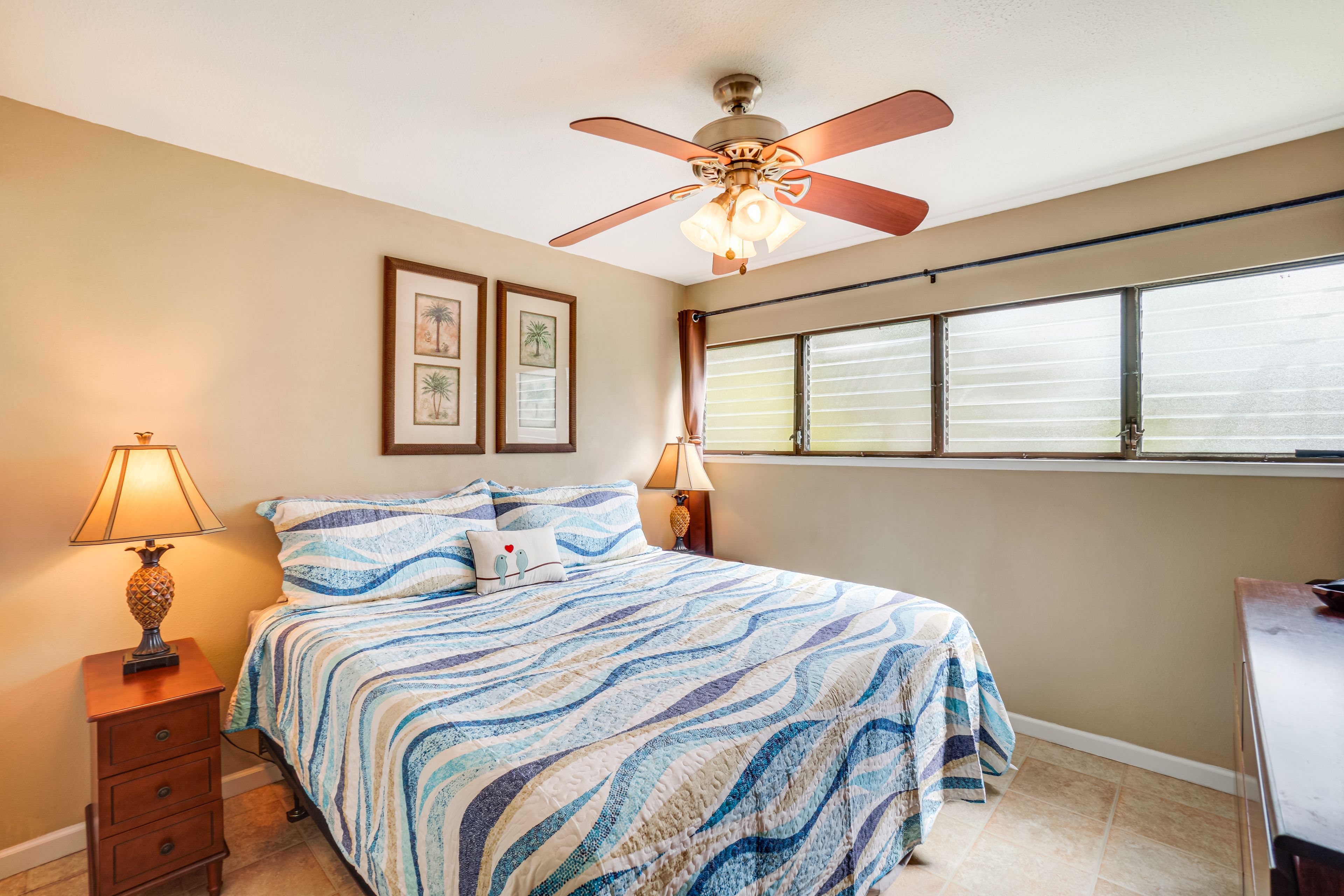 Bedroom | Main Level | King Bed