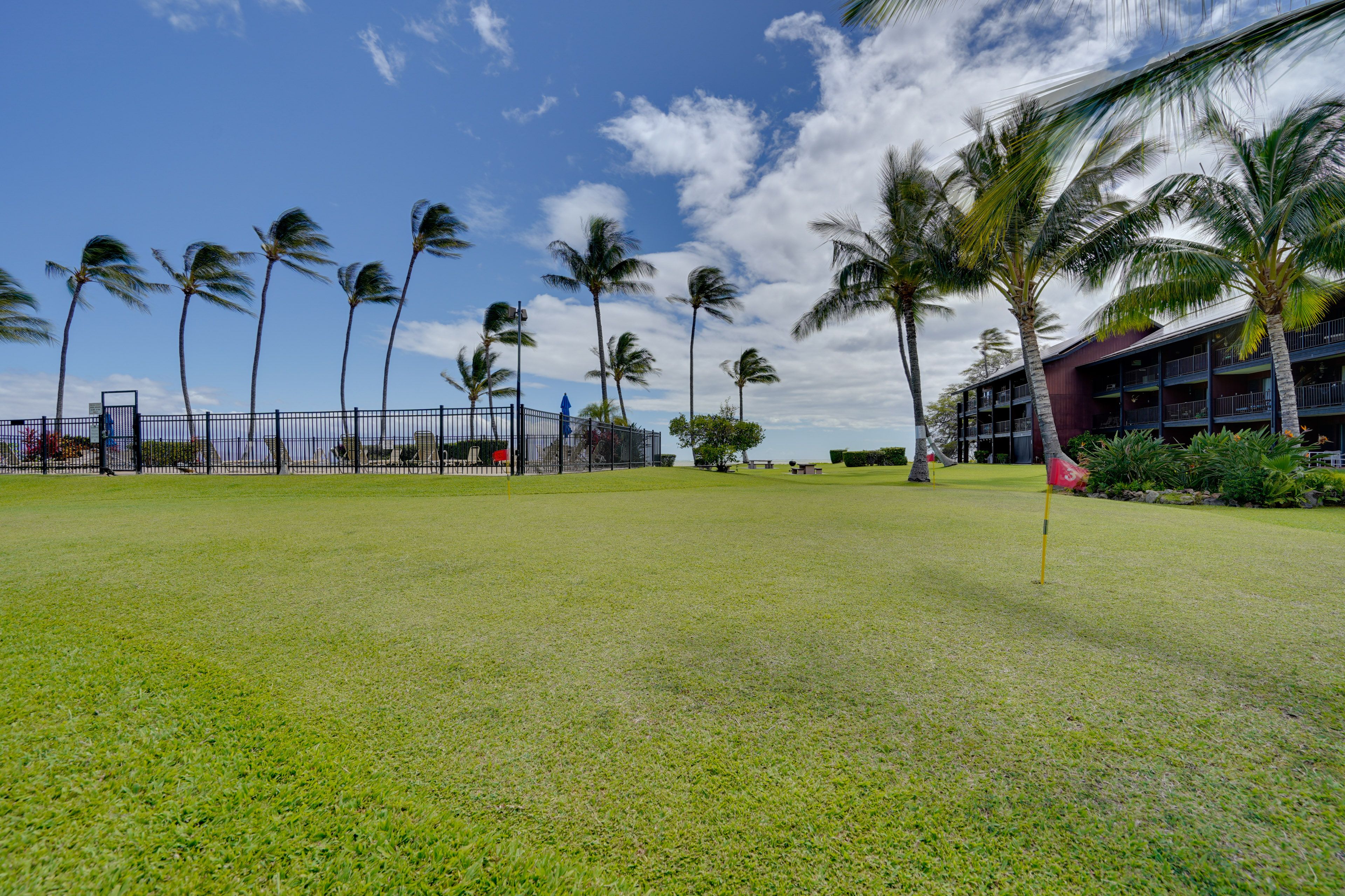 Molokai Shores Resort | Putting Green