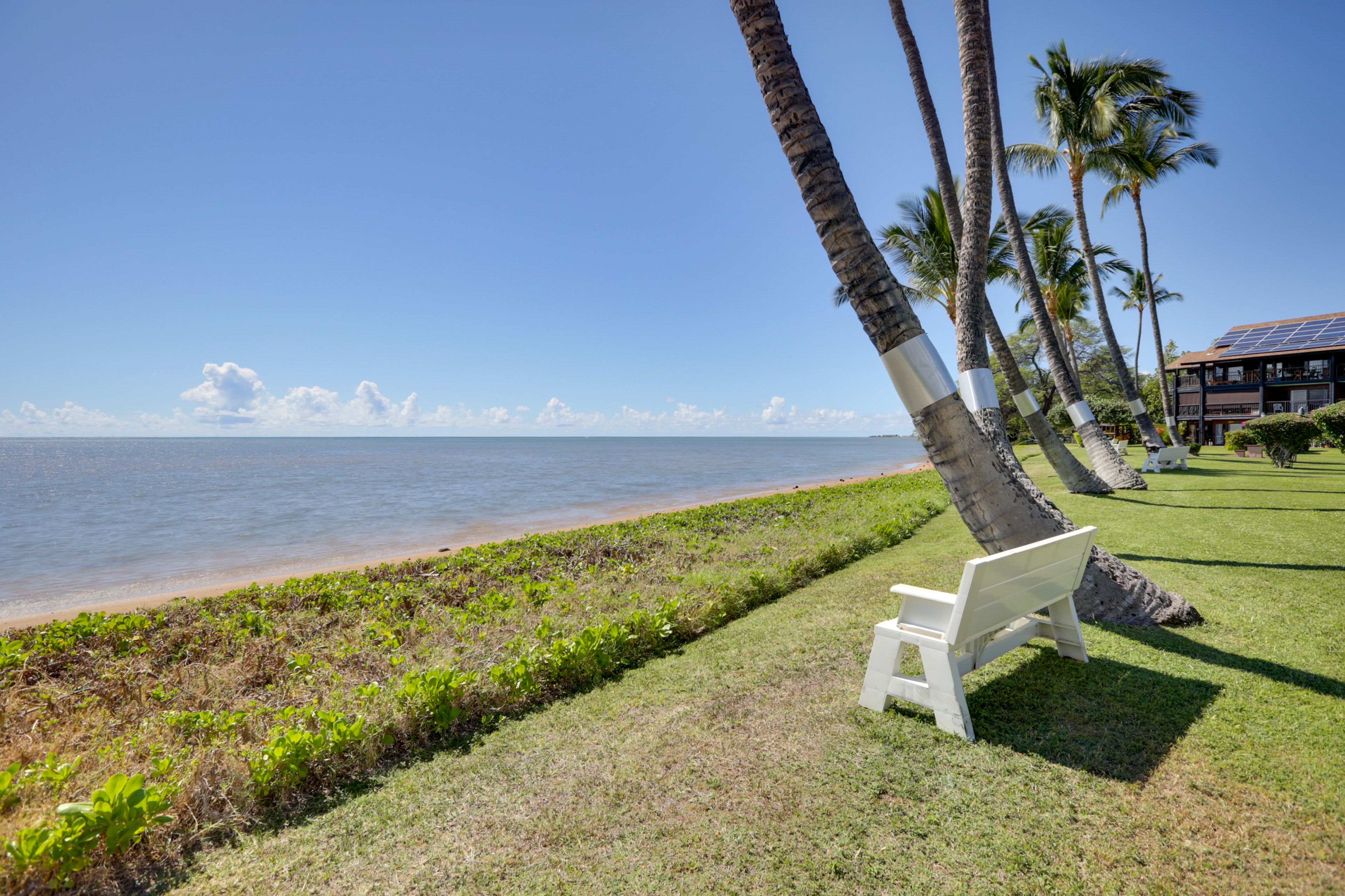 Molokai Shores Resort | Beach Access