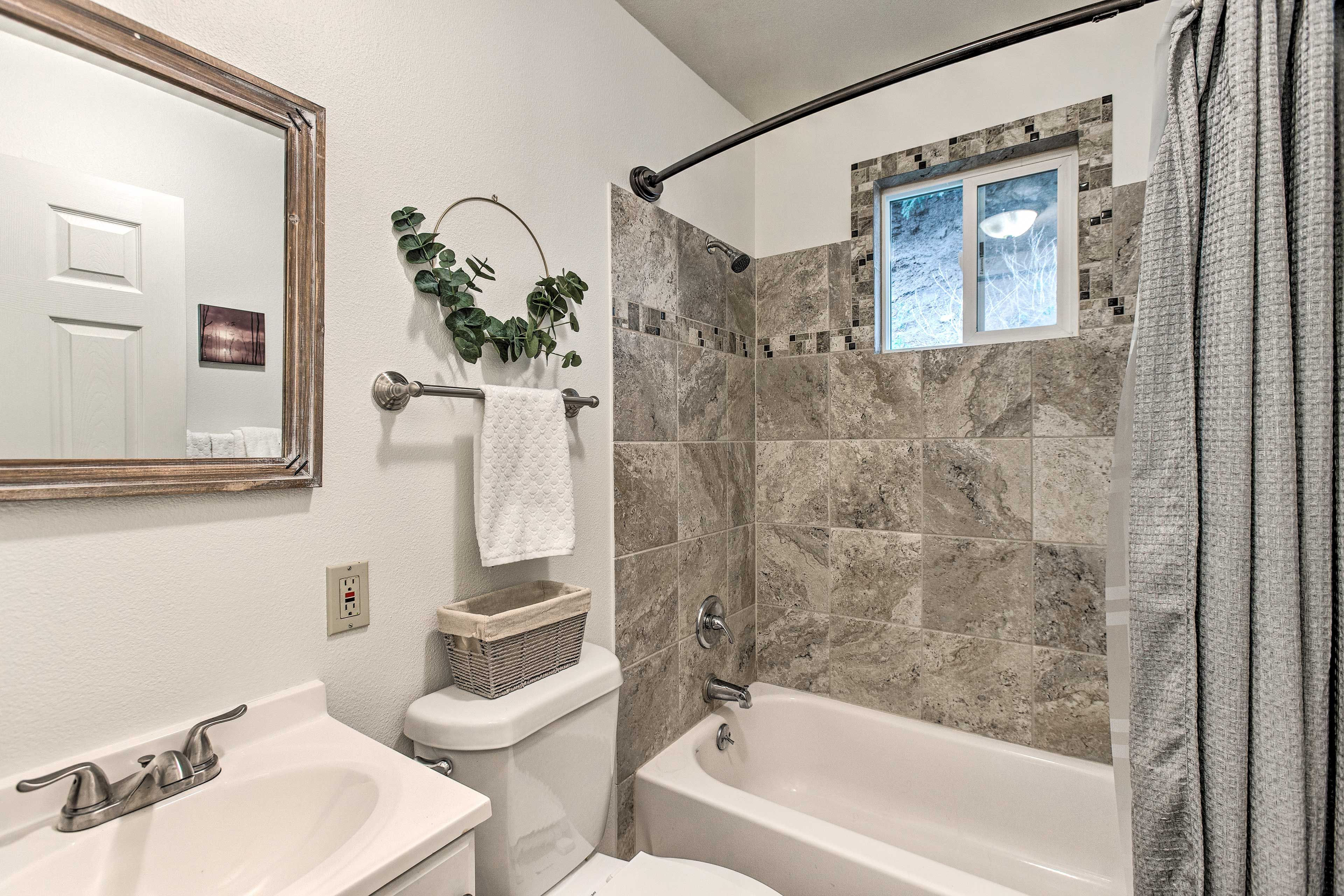 Bathroom | Complimentary Toiletries