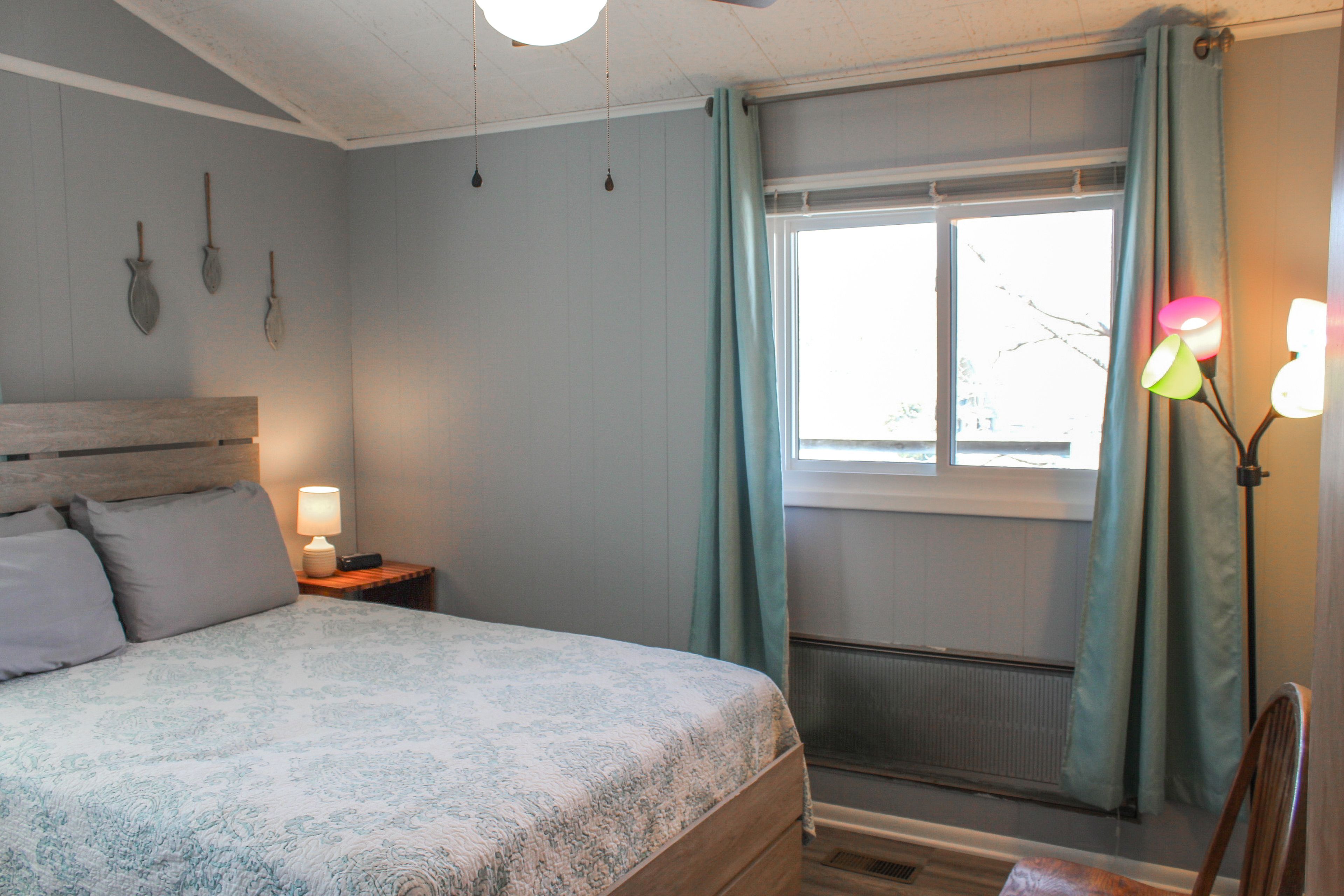 Bedroom 2 | Queen Bed | 1st Floor