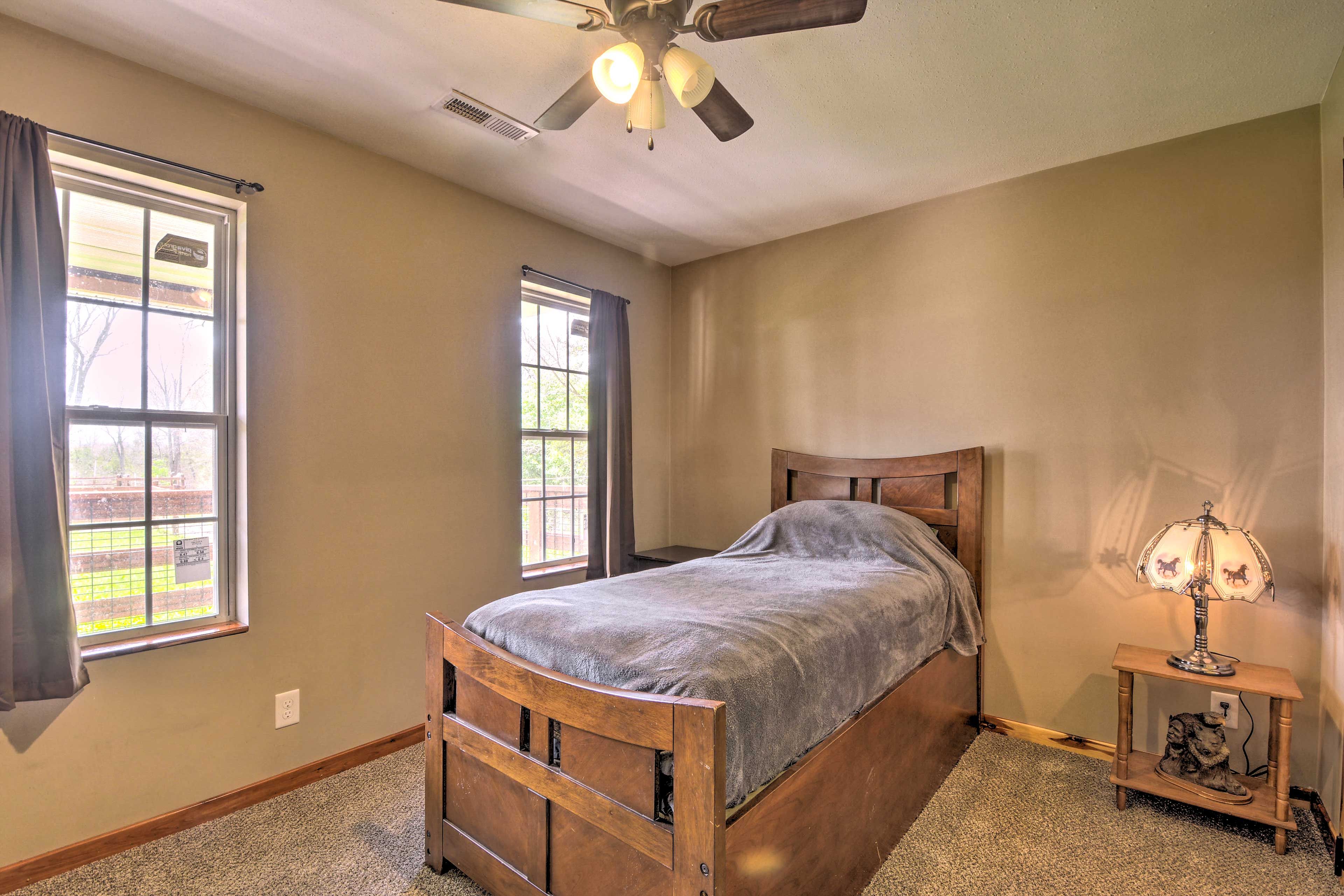 Bedroom 3 | Twin Bed | Main Floor