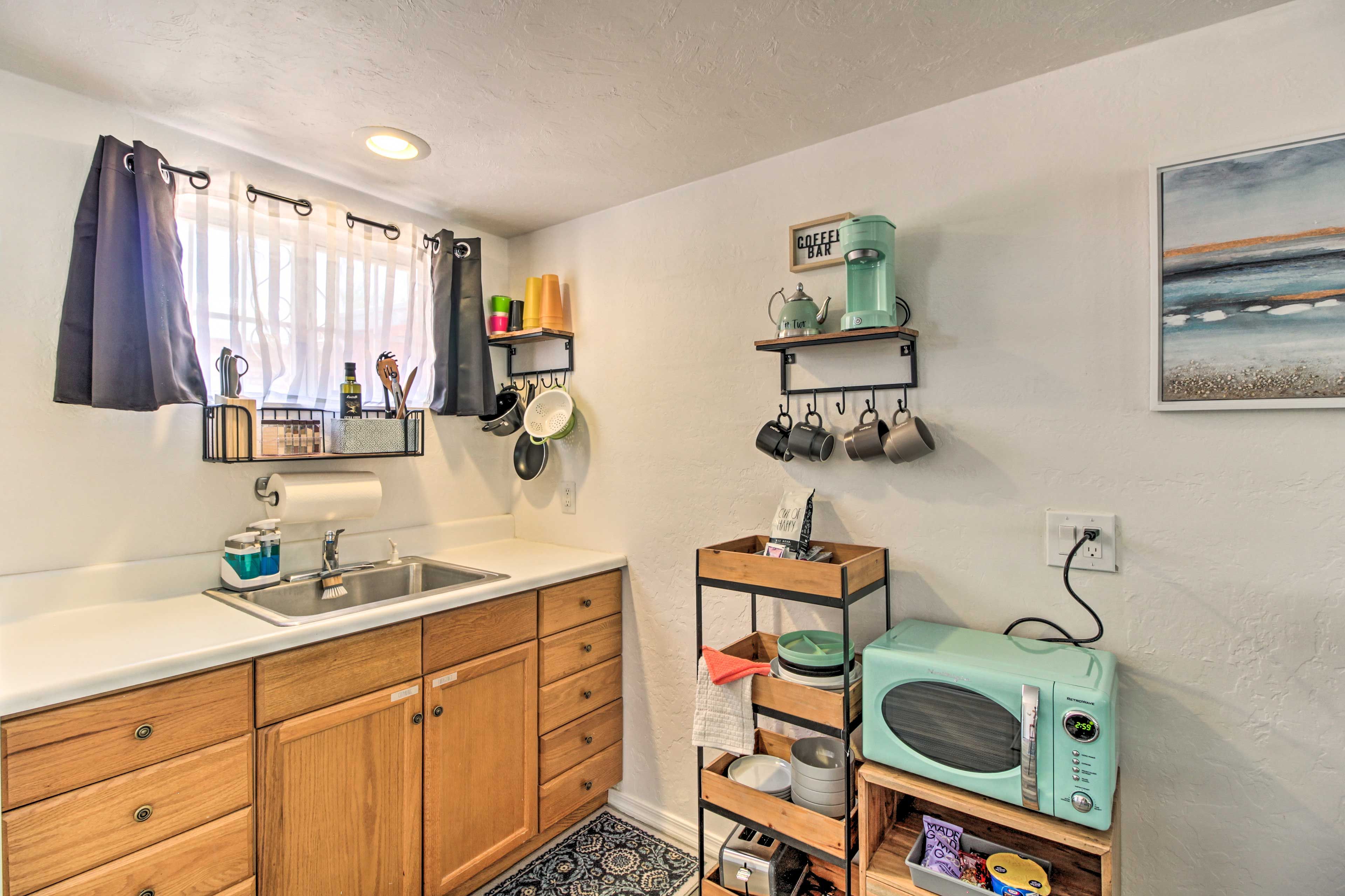 Well-Equipped Kitchenette | Dishware & Flatware