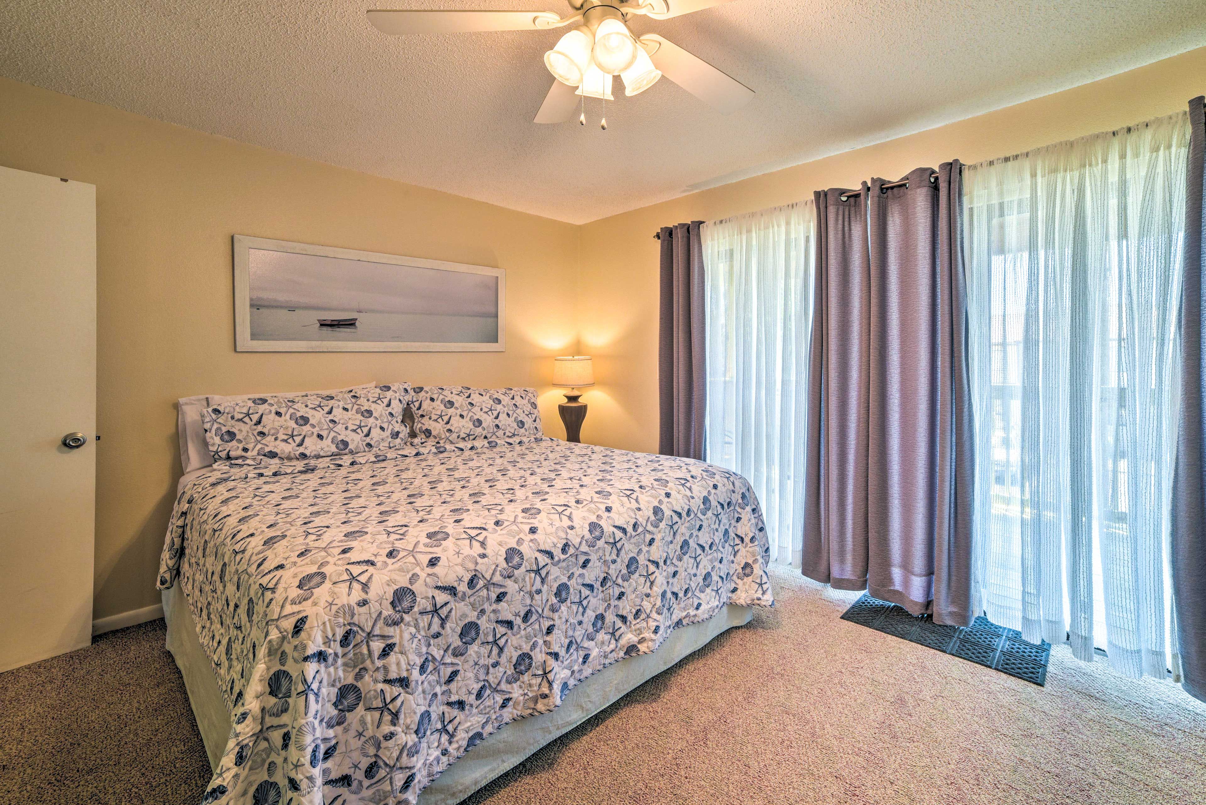 Bedroom 1 | 2nd Floor | King Bed