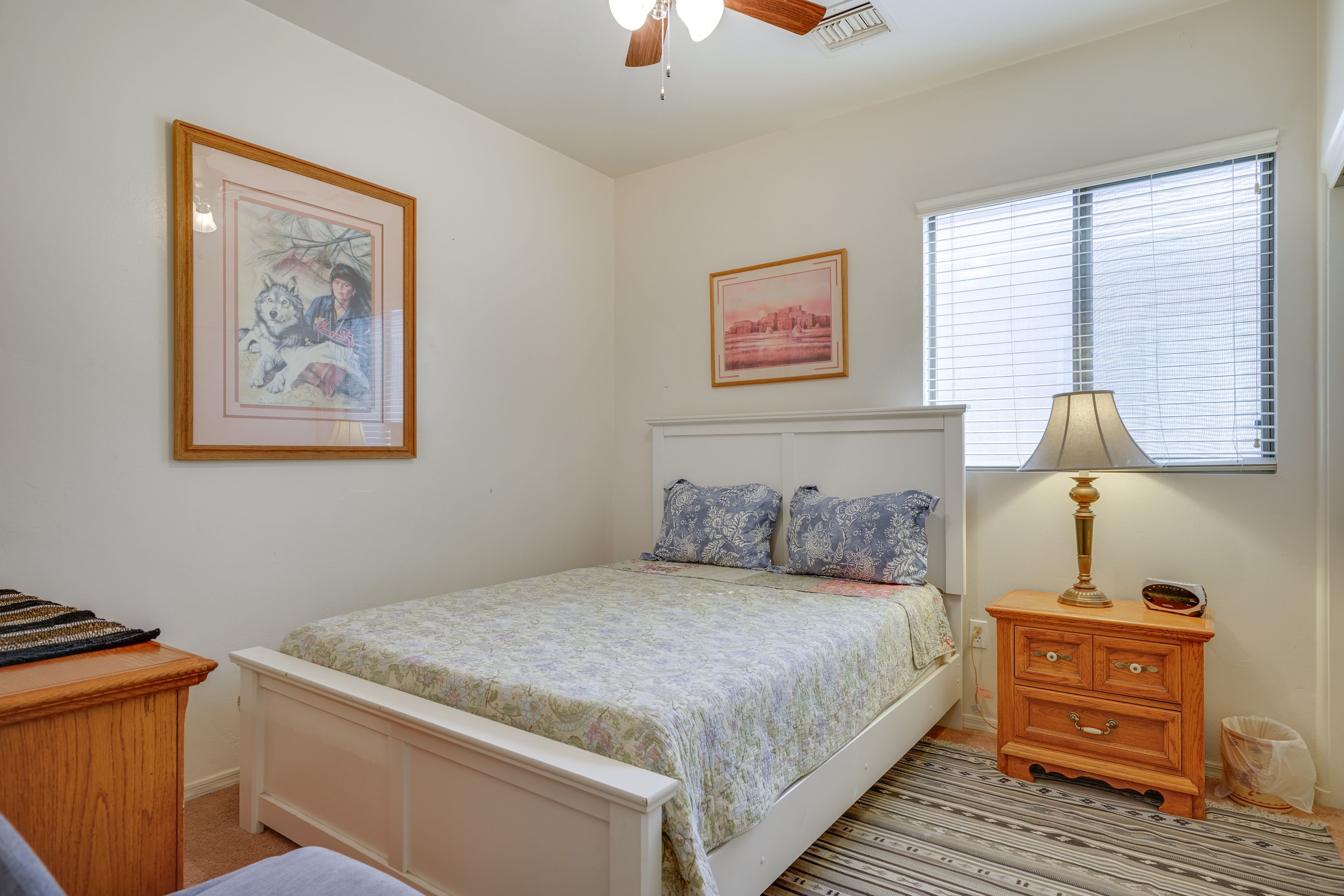 Bedroom 3 | Queen Bed