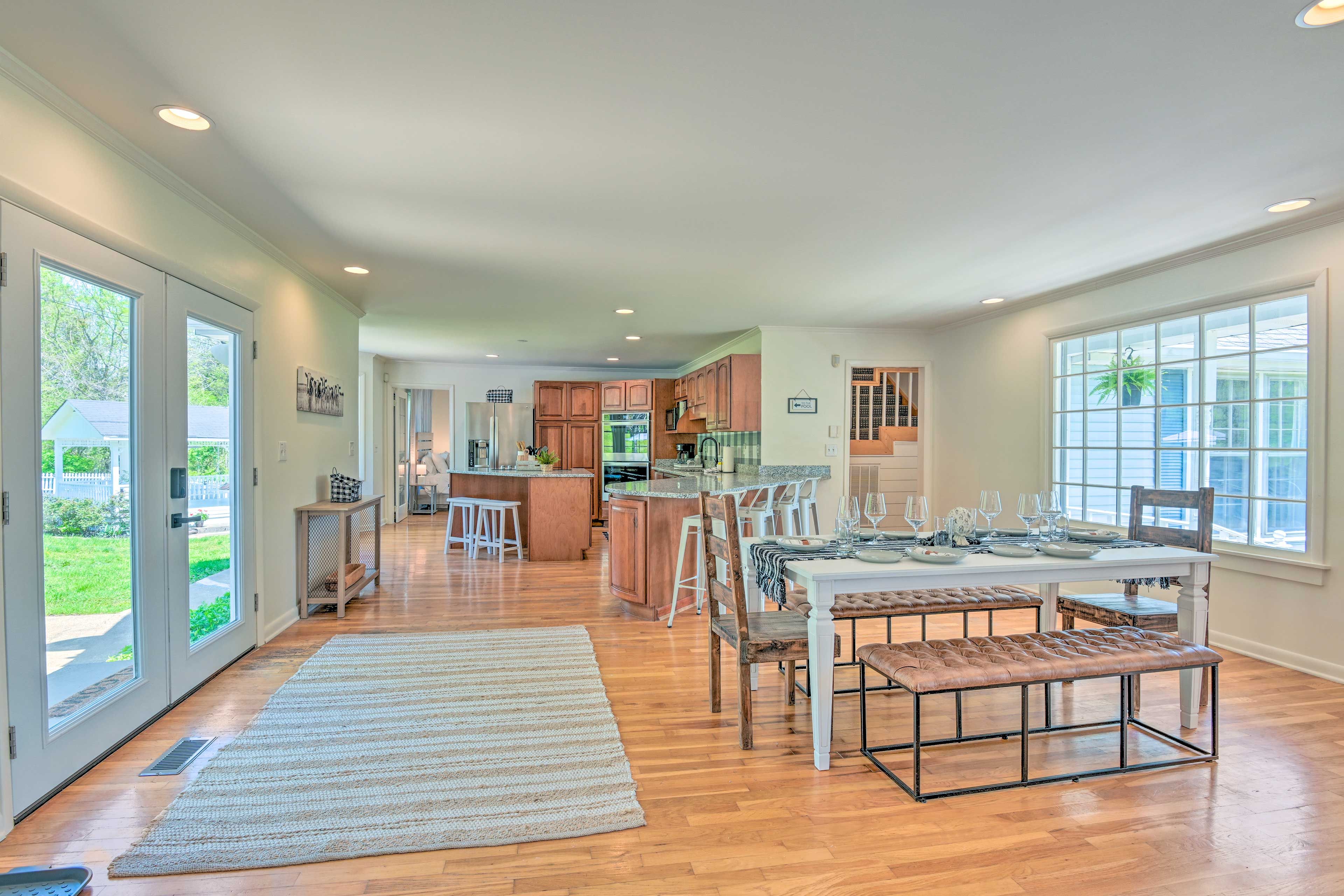Dining Area | High Chair