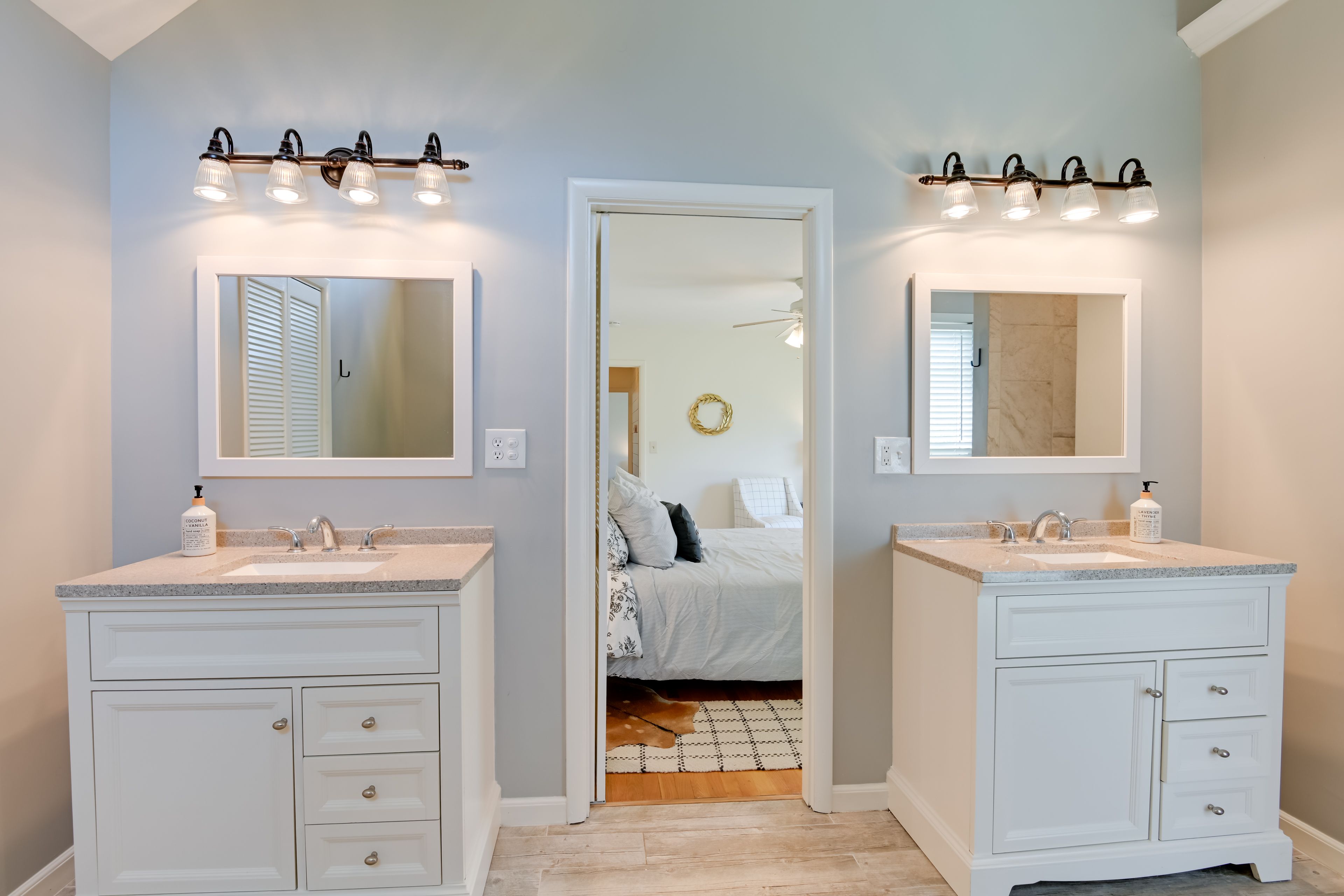 En-Suite Bathroom | 1st Floor | Complimentary Toiletries | Towels Provided