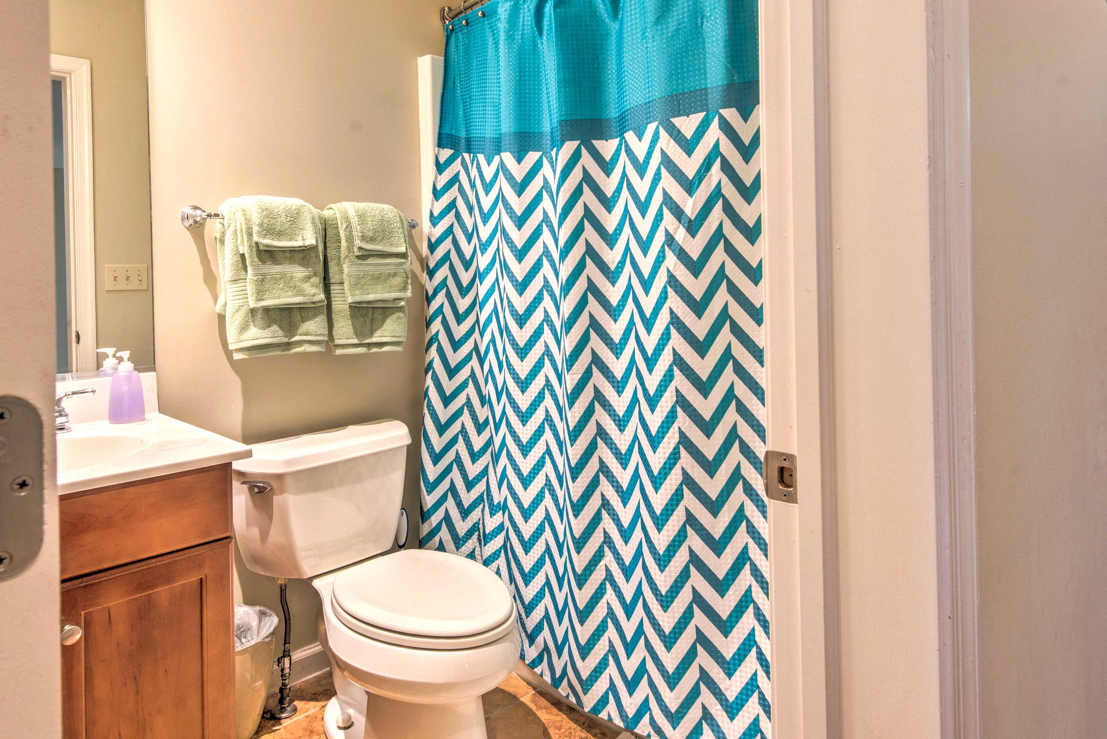 Full Bathroom