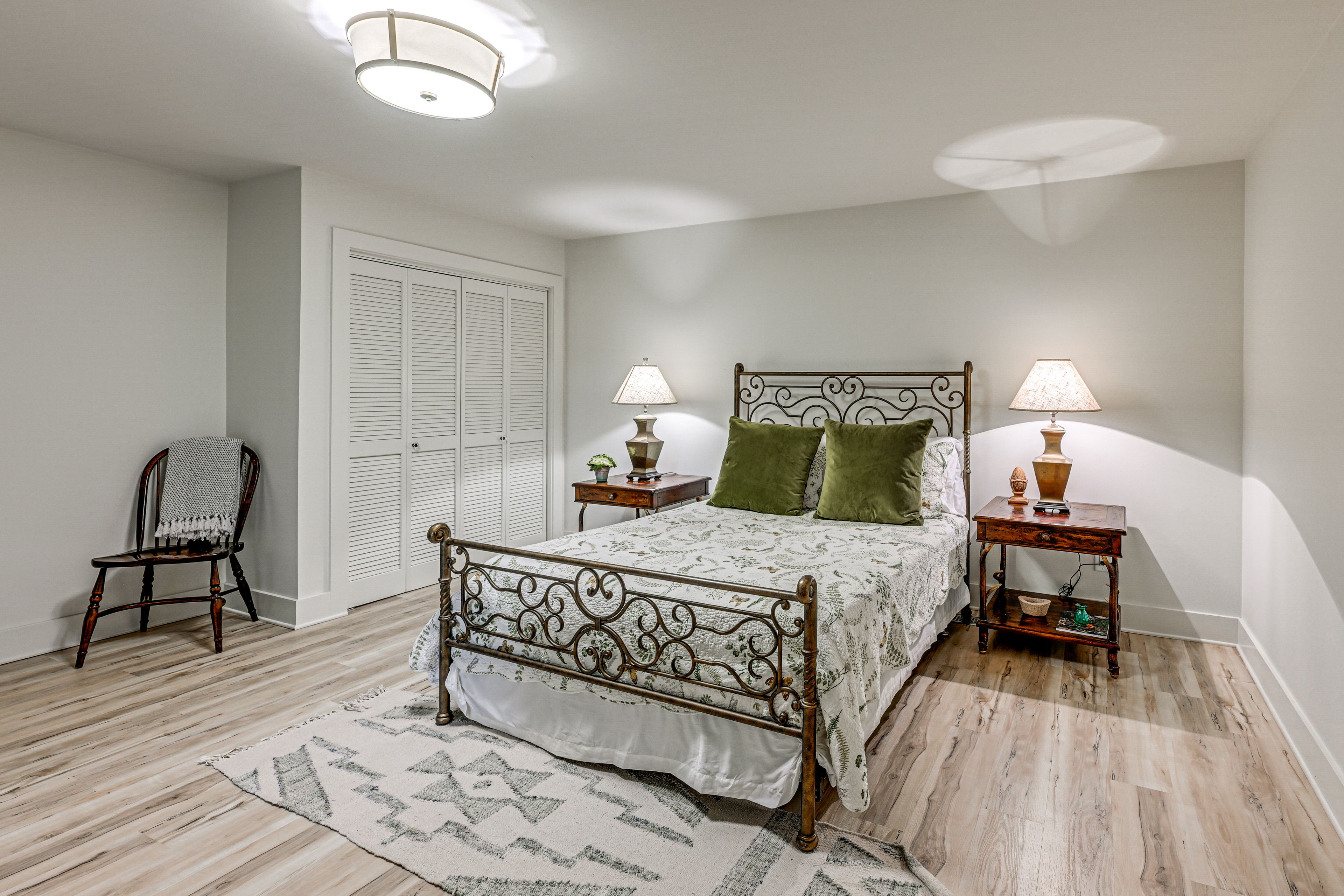 Bedroom 5 | Queen Bed | En-Suite Bathroom