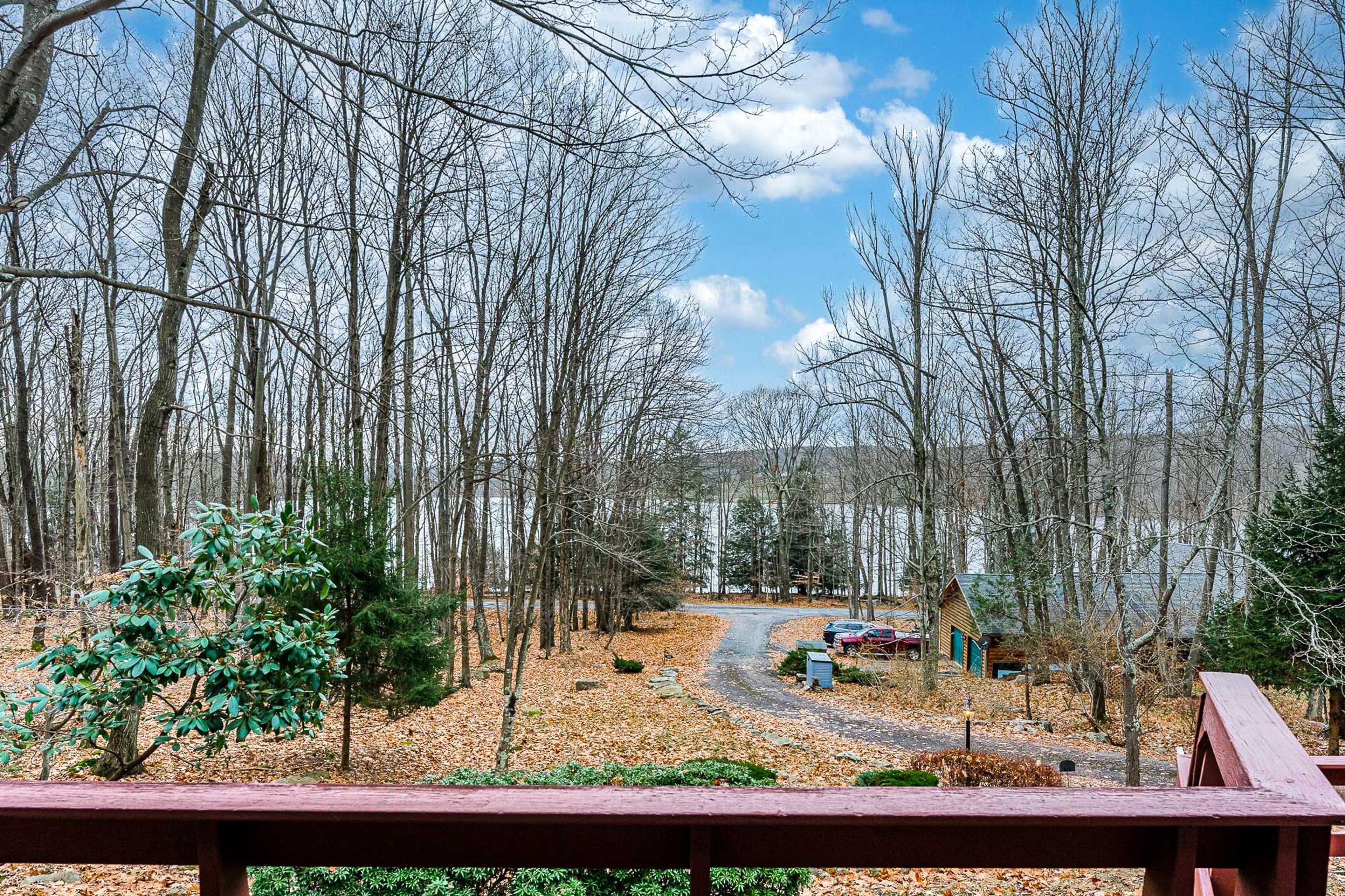 Deck | Lake View