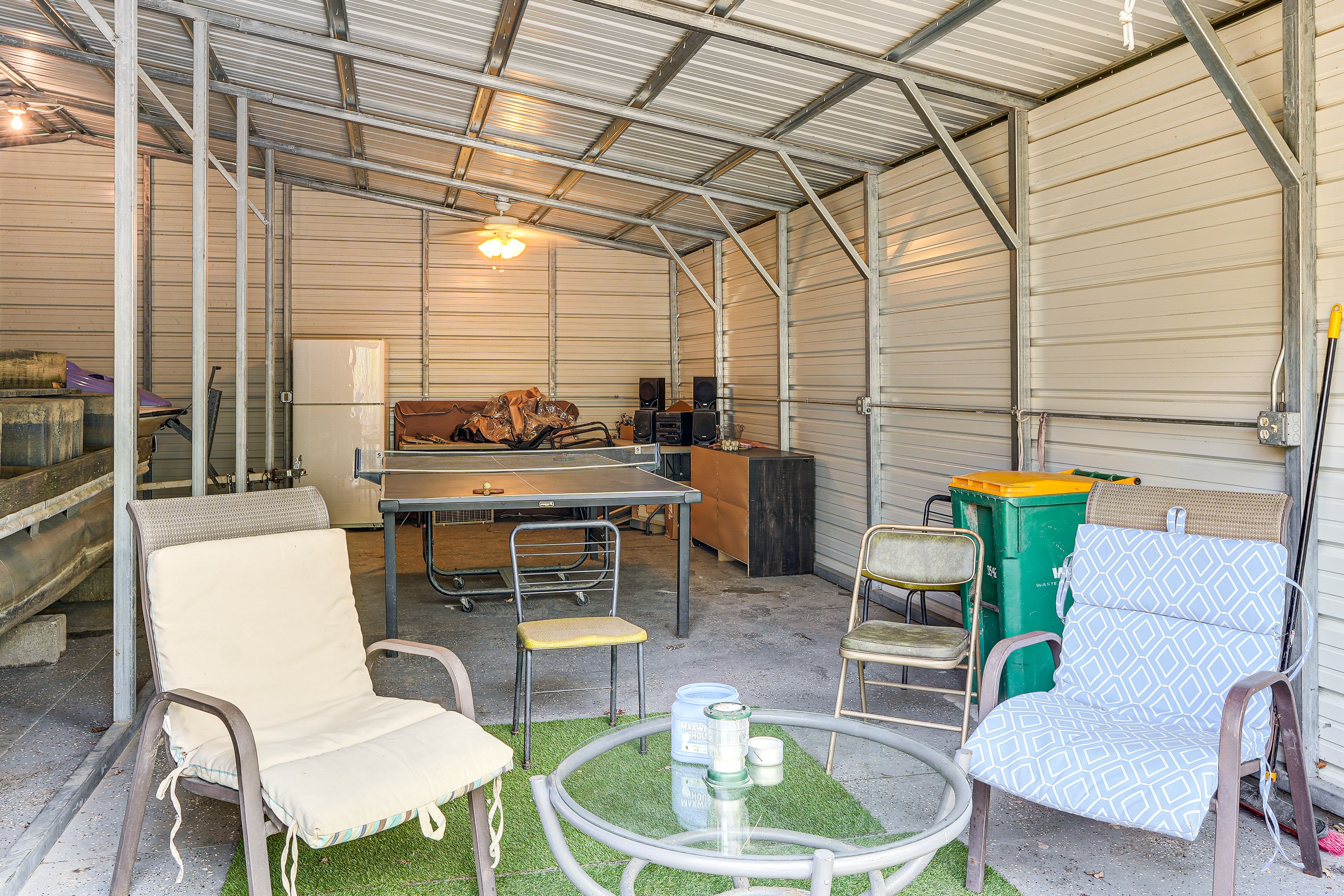 Game Room (Carport) | Ping Pong Table