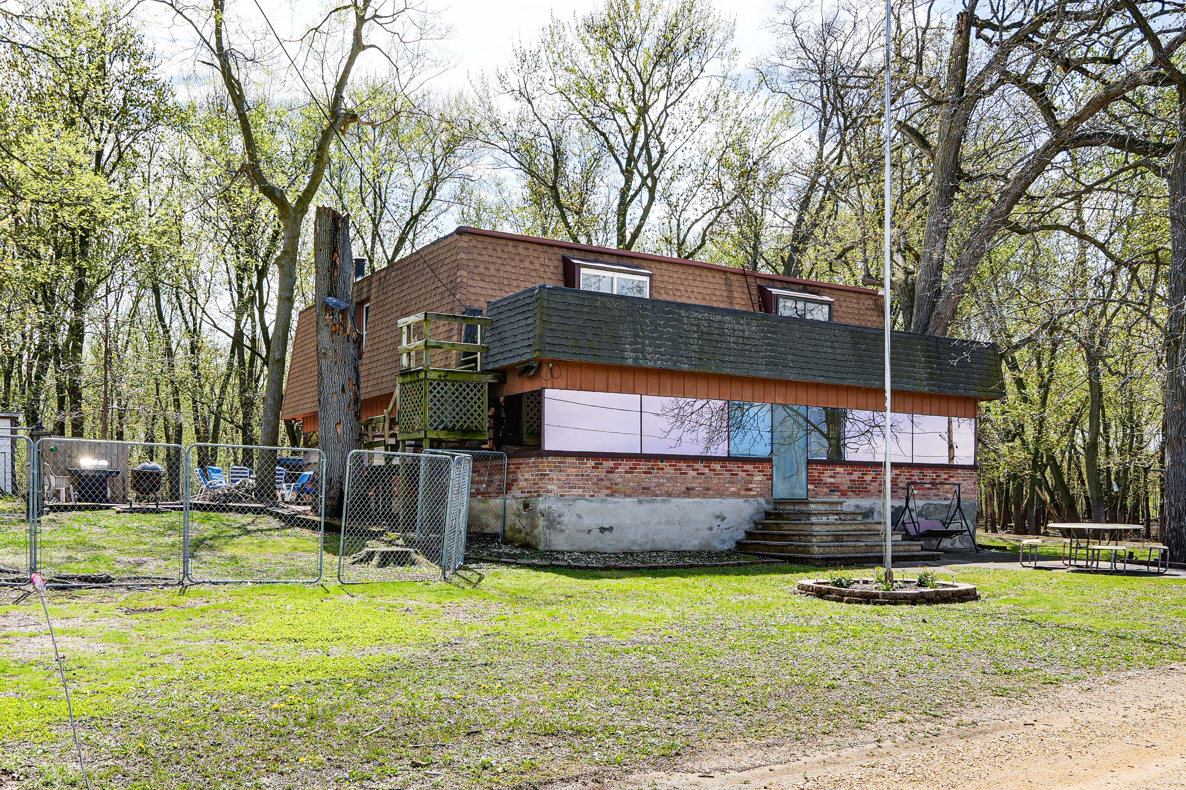 Exterior | Spacious Yard