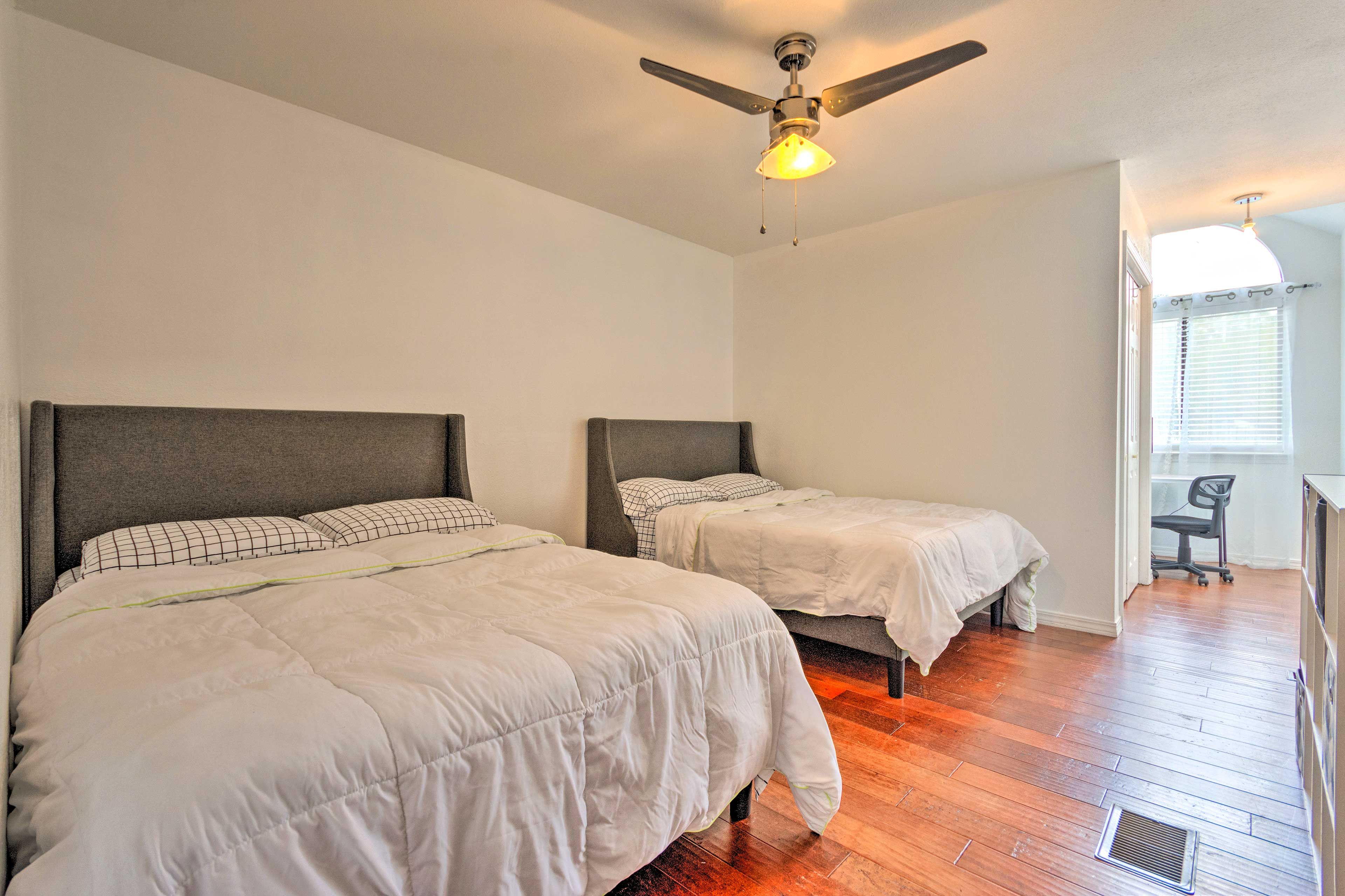 Bedroom 3 | 2 Full Beds